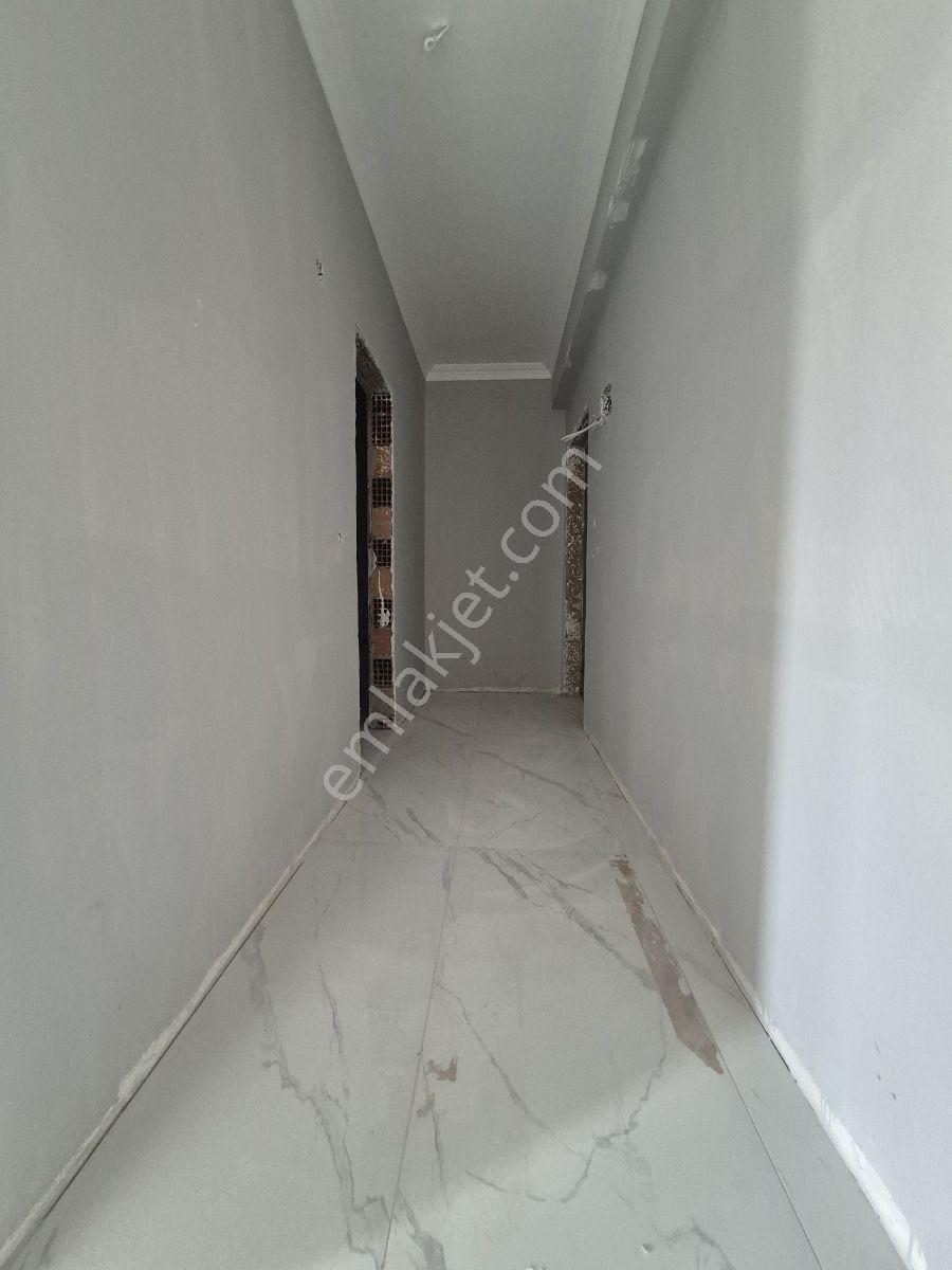 Çiftlikköy Sultaniye'de Satılık 2+1 Arakat Sıfır Ferah Daire — fotoğraf 14
