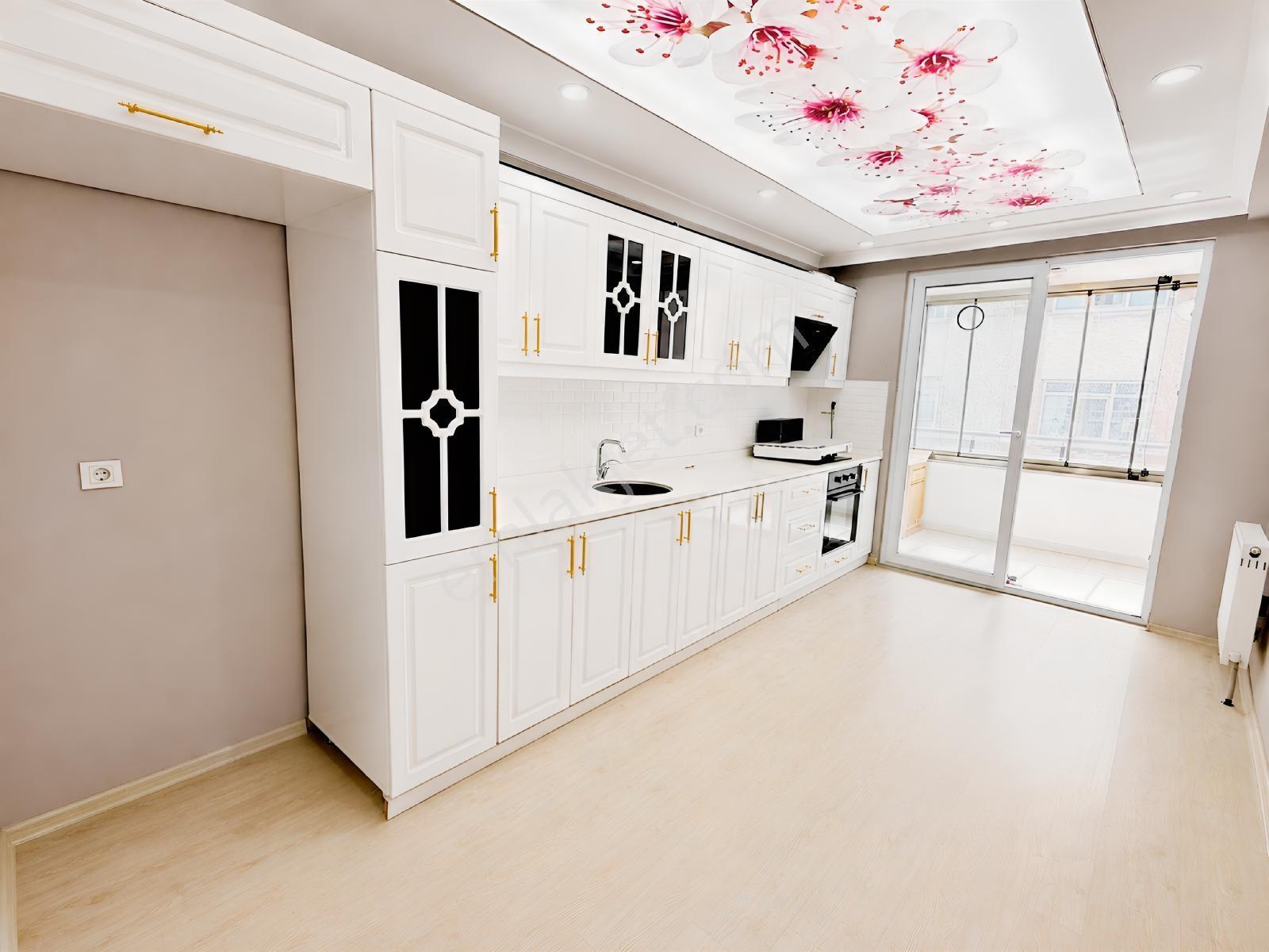 Firüzköy Bulv 3dk 3+1 140m² Yeni Bina Ebeveyn Banyolu Boş Daire — fotoğraf 6
