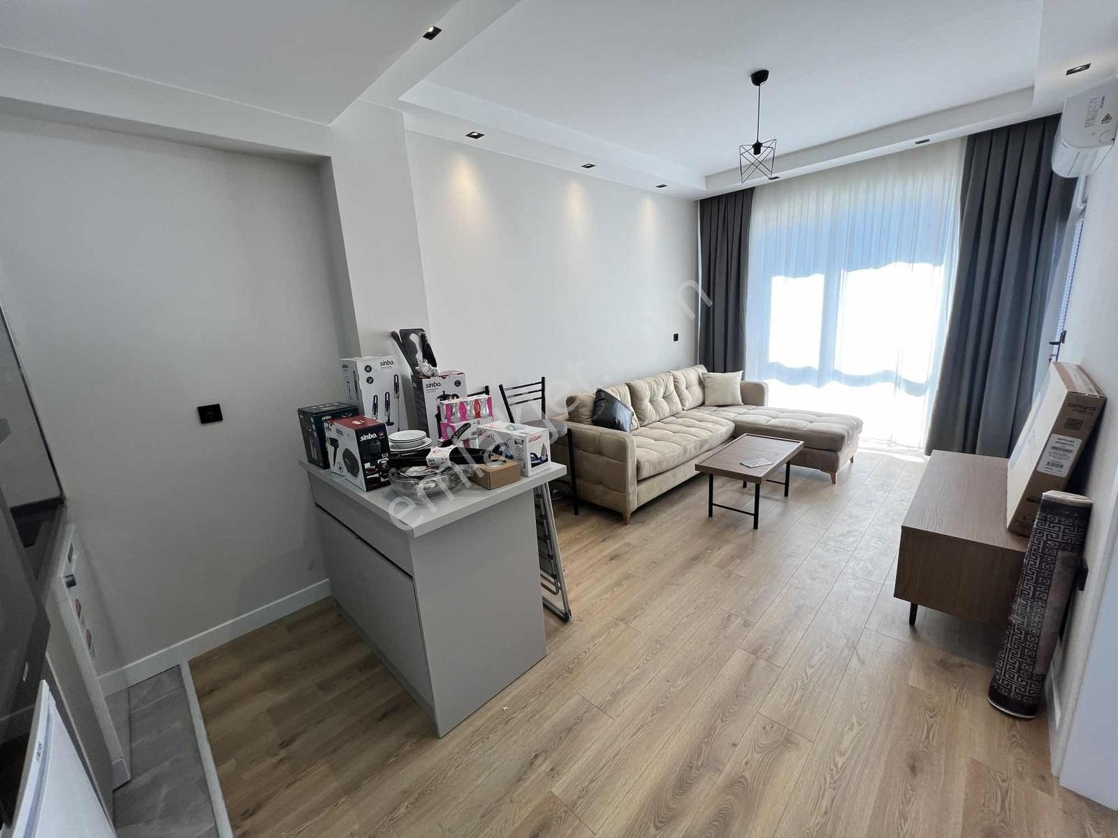 Redstone'dan Emlaklar Uysal Suıte Full Eşyalı 1+1 Satılık Daire — fotoğraf 7