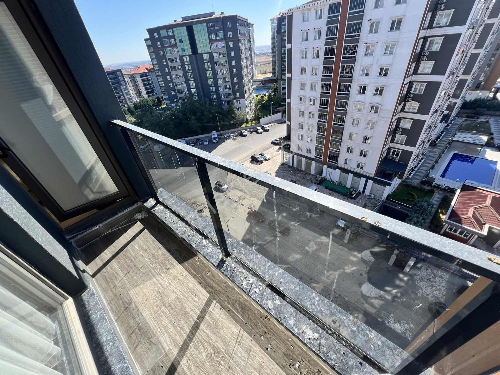 Redstone'dan Emlaklar Uysal Suıte Full Eşyalı 1+1 Satılık Daire — fotoğraf 14