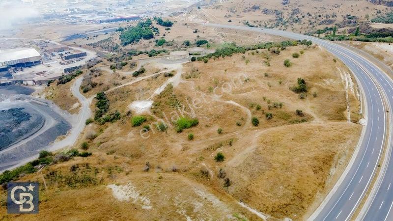 Aliağa Bozköyde 27885m2 Satılık Sanayi Parselinin Hemen Yanında — fotoğraf 10