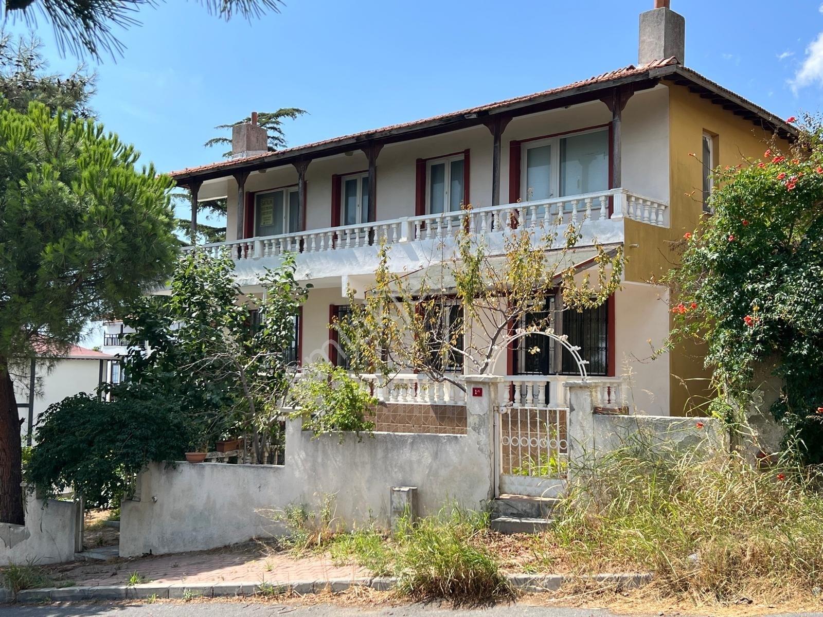 Silivri Cumhuriyet'te Satılık 8+2 Geniş İkiz Villa, 250 M², — fotoğraf 3