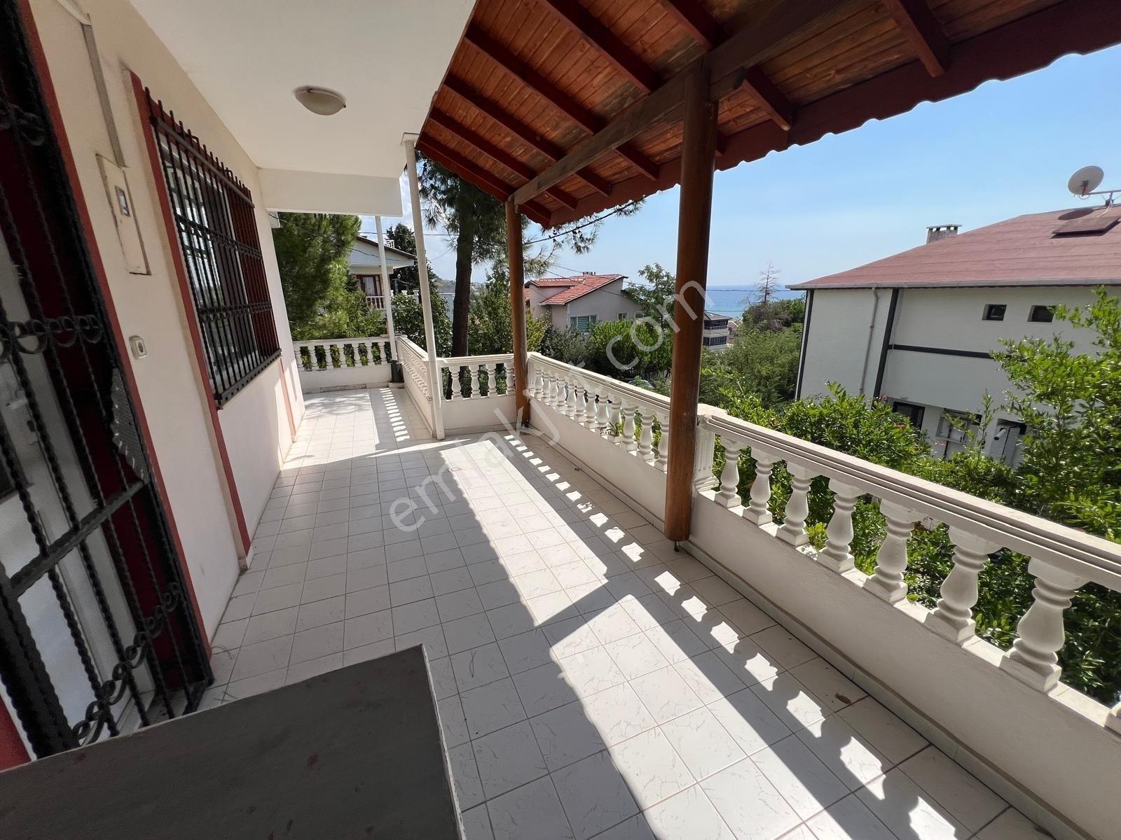 Silivri Cumhuriyet'te Satılık 8+2 Geniş İkiz Villa, 250 M², — fotoğraf 6
