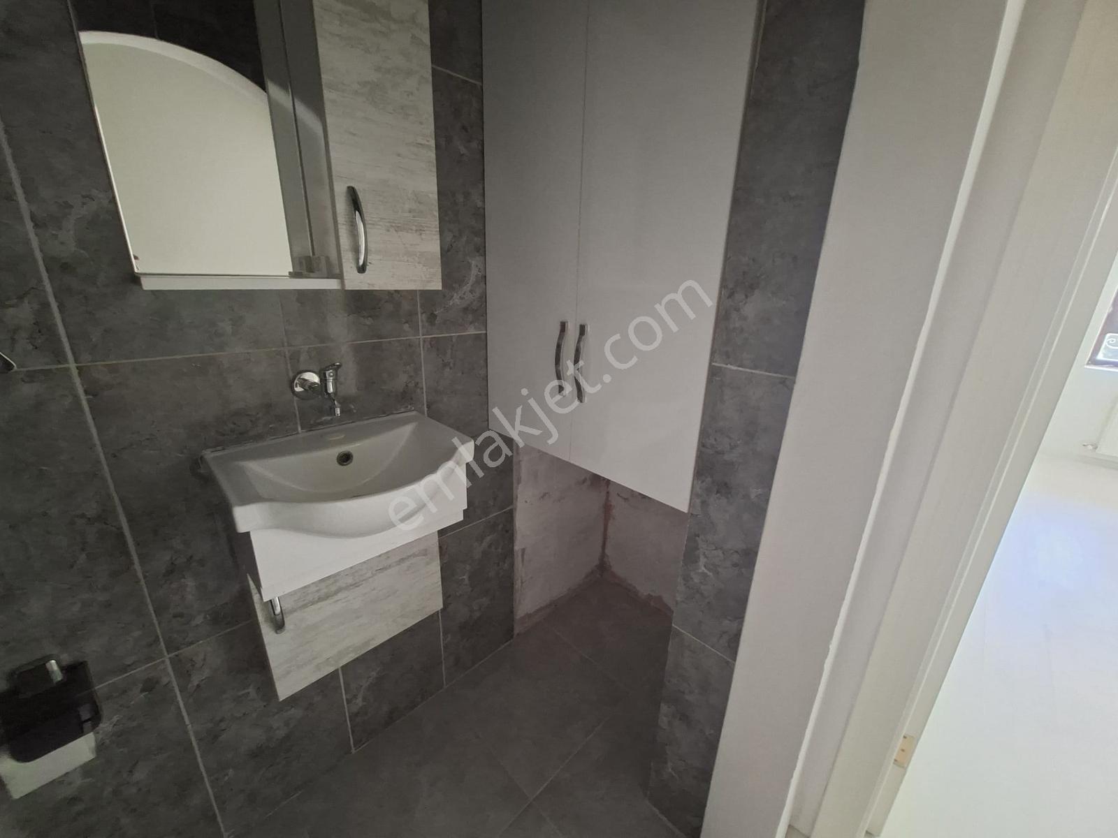 Yayla Mahallesinde Merkezi Konumda 2+1 90 M² Temiz Ve Bakımlı — fotoğraf 14