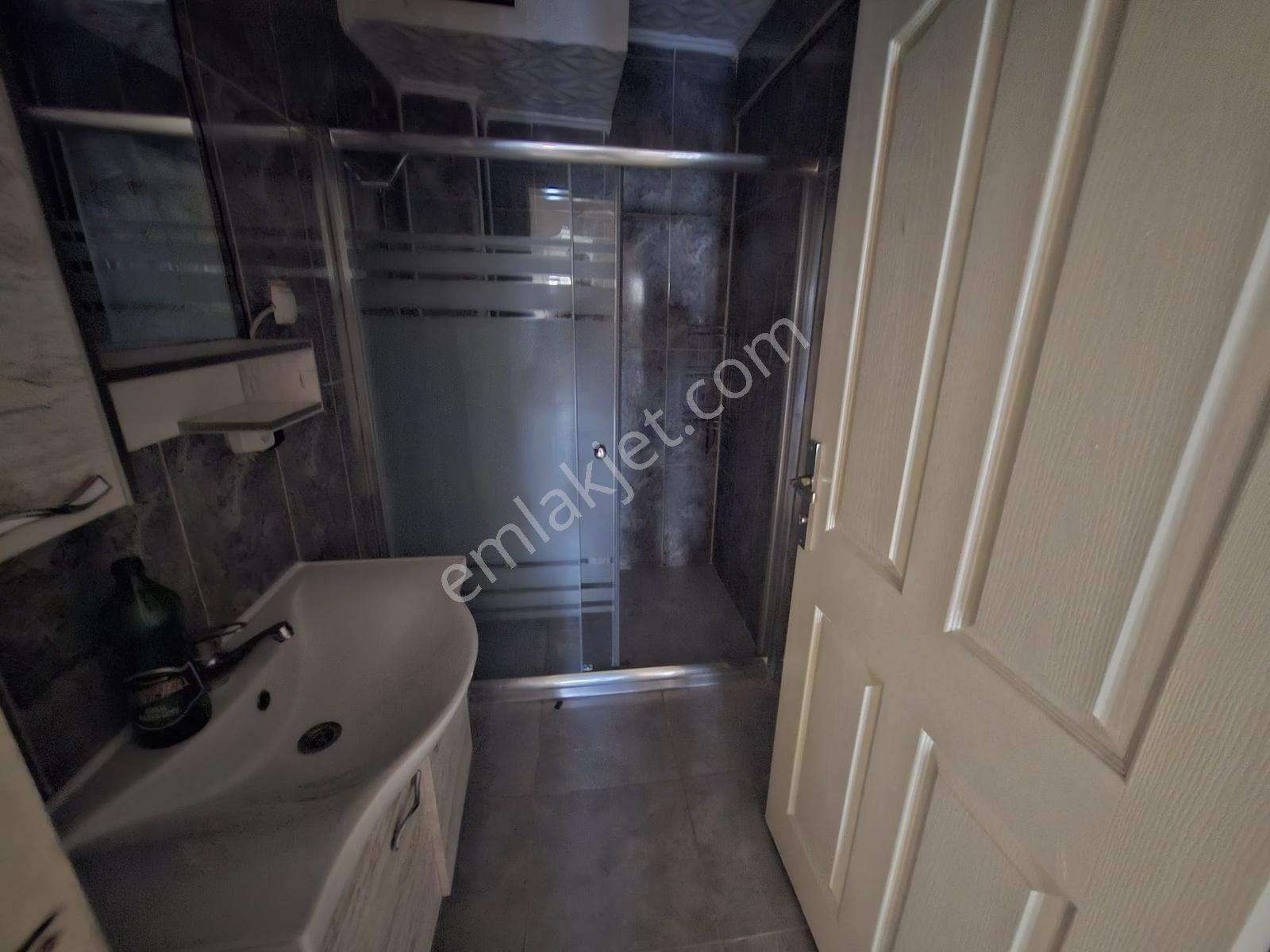 Yayla Mahallesinde Merkezi Konumda 2+1 90 M² Temiz Ve Bakımlı — fotoğraf 15