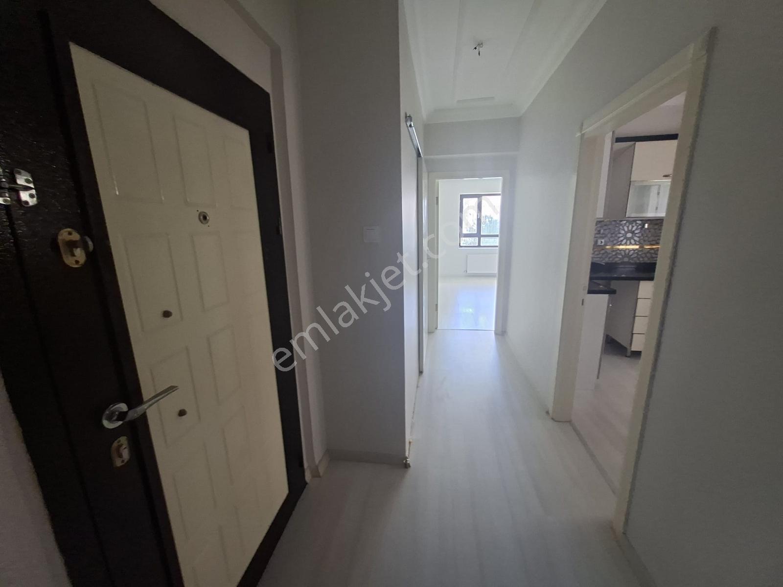 Yayla Mahallesinde Merkezi Konumda 2+1 90 M² Temiz Ve Bakımlı — fotoğraf 18