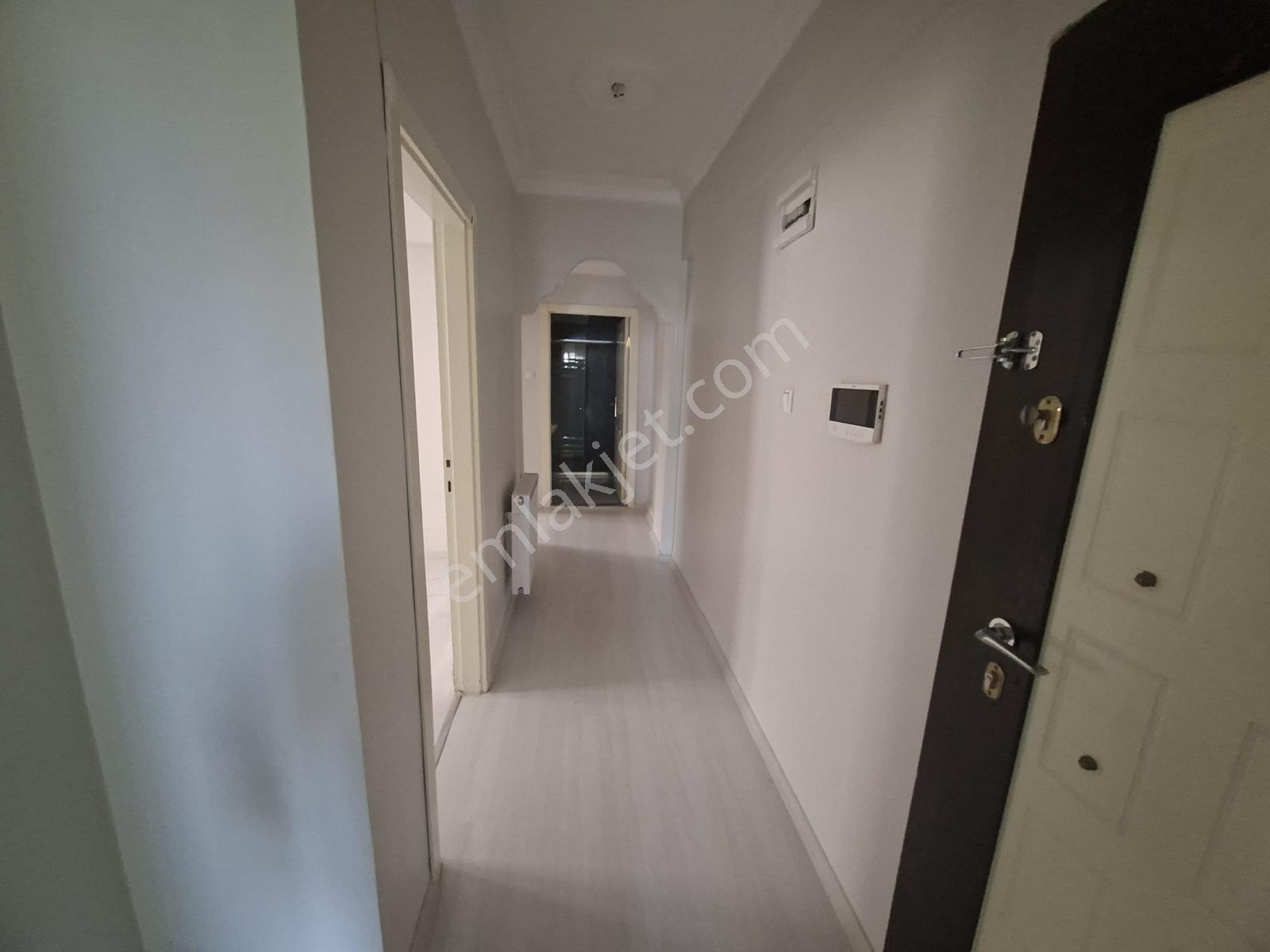 Yayla Mahallesinde Merkezi Konumda 2+1 90 M² Temiz Ve Bakımlı — fotoğraf 19