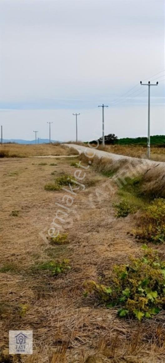 Fast Yatırımdan Ana Asfalta Cephe Yatırımlık Arazi Hissesi. — fotoğraf 13