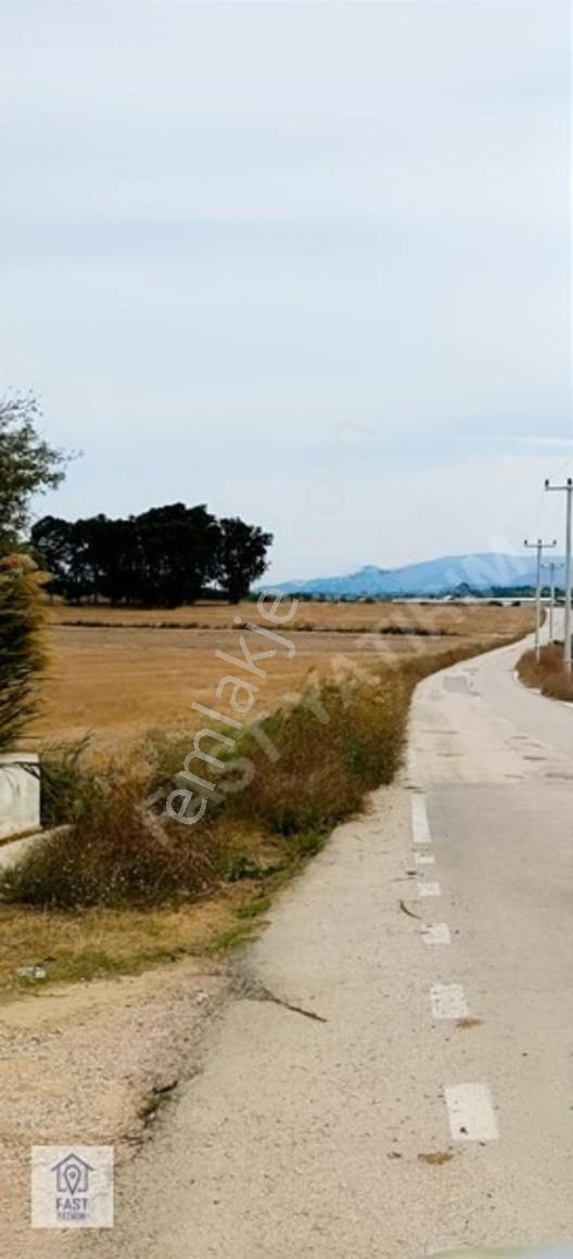 Fast Yatırımdan Ana Asfalta Cephe Yatırımlık Arazi Hissesi. — fotoğraf 16