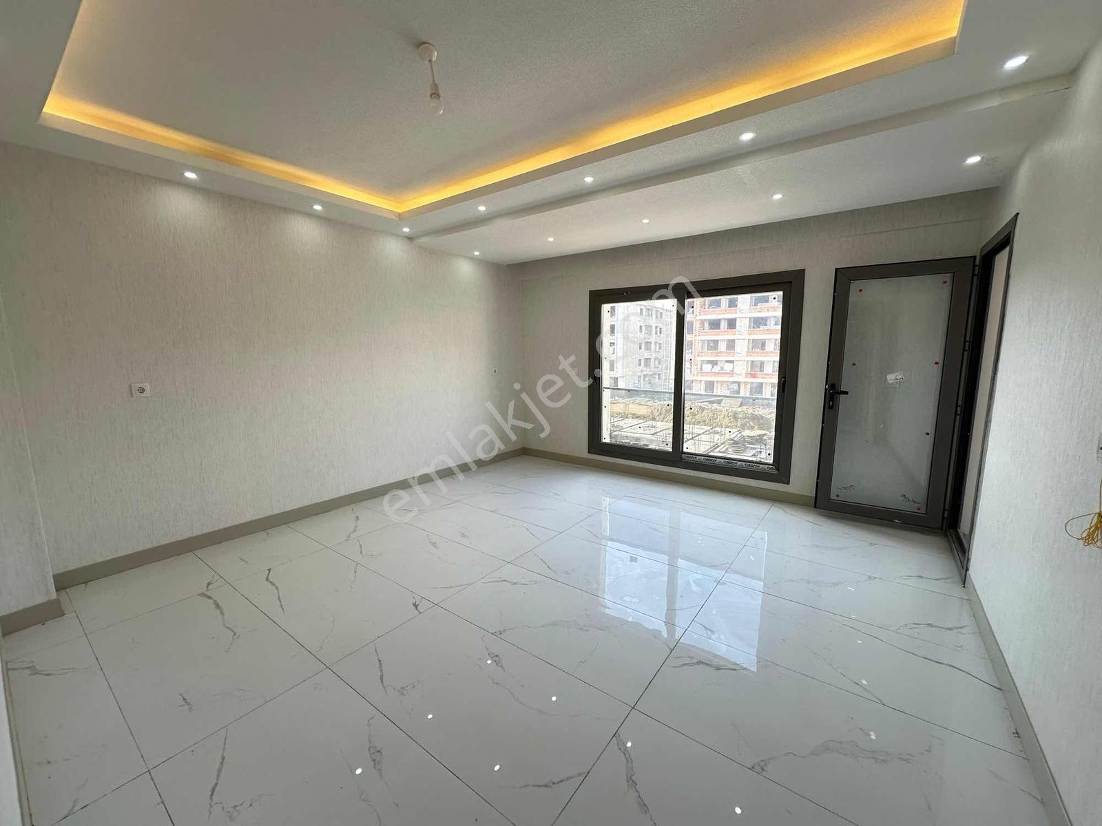 Uygan'dan Yedieylül Mah. 2+1 110m² Ultra Lüx Havuzlu Site — fotoğraf 4