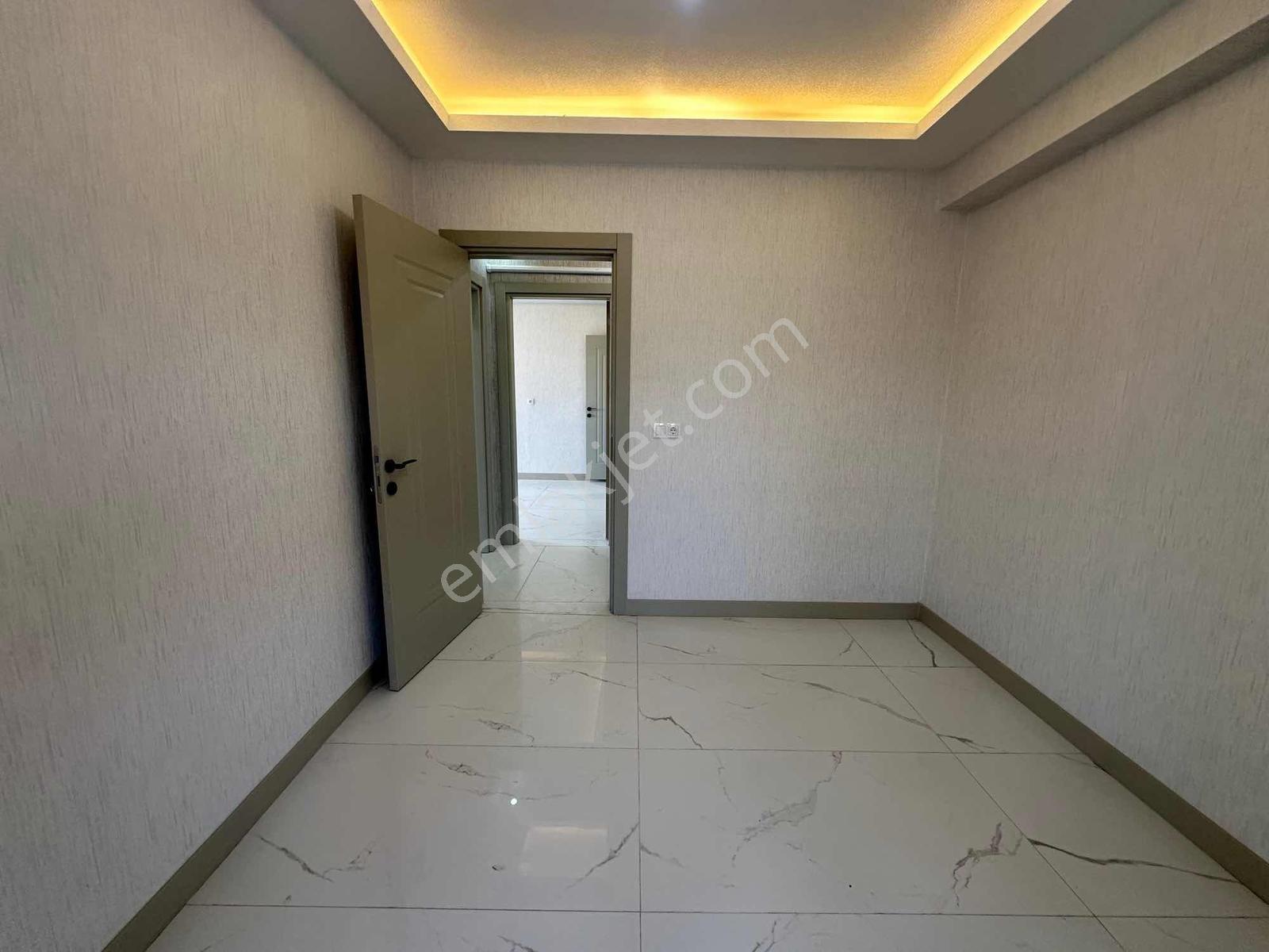 Uygan'dan Yedieylül Mah. 2+1 110m² Ultra Lüx Havuzlu Site — fotoğraf 8