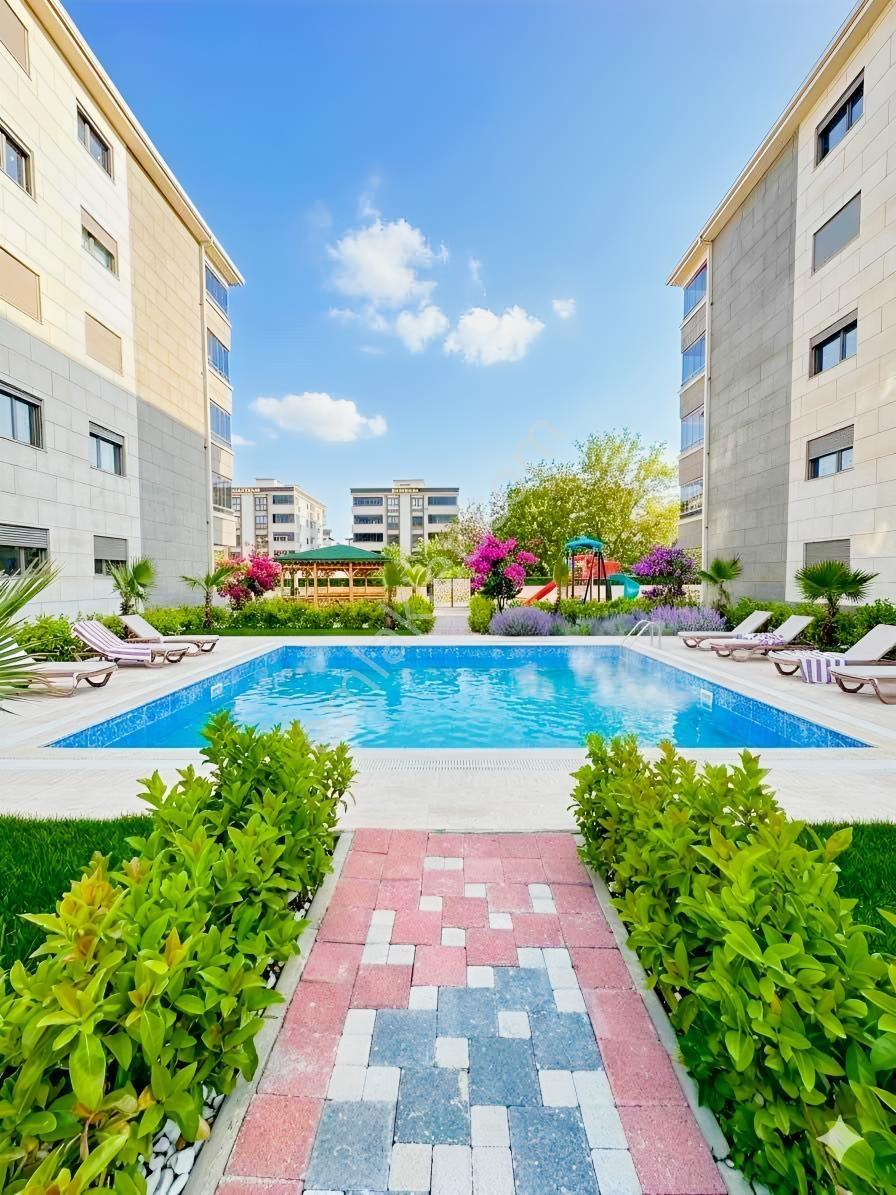 Uygan'dan Yedieylül Mah. 2+1 110m² Ultra Lüx Havuzlu Site — fotoğraf 27