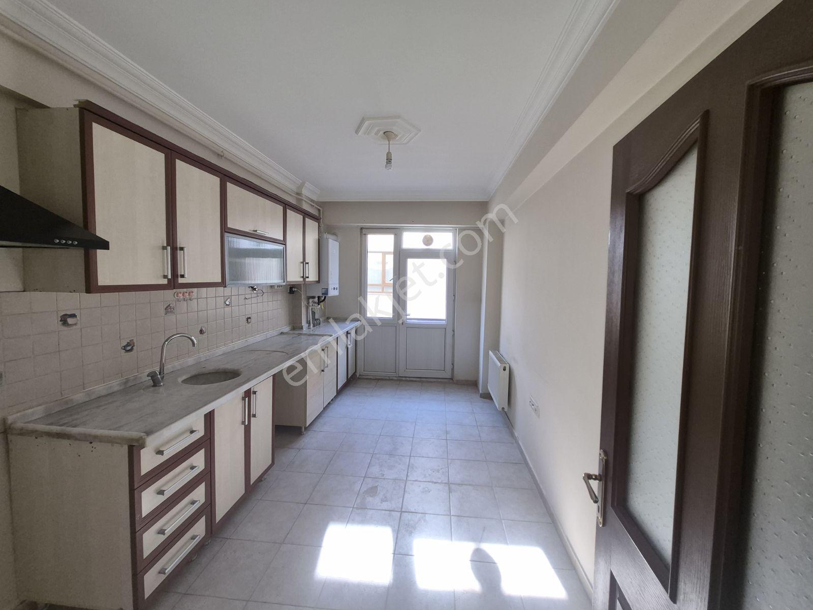 Rw Detay'dan Batıkent'te 3+1satılık Daire — fotoğraf 11