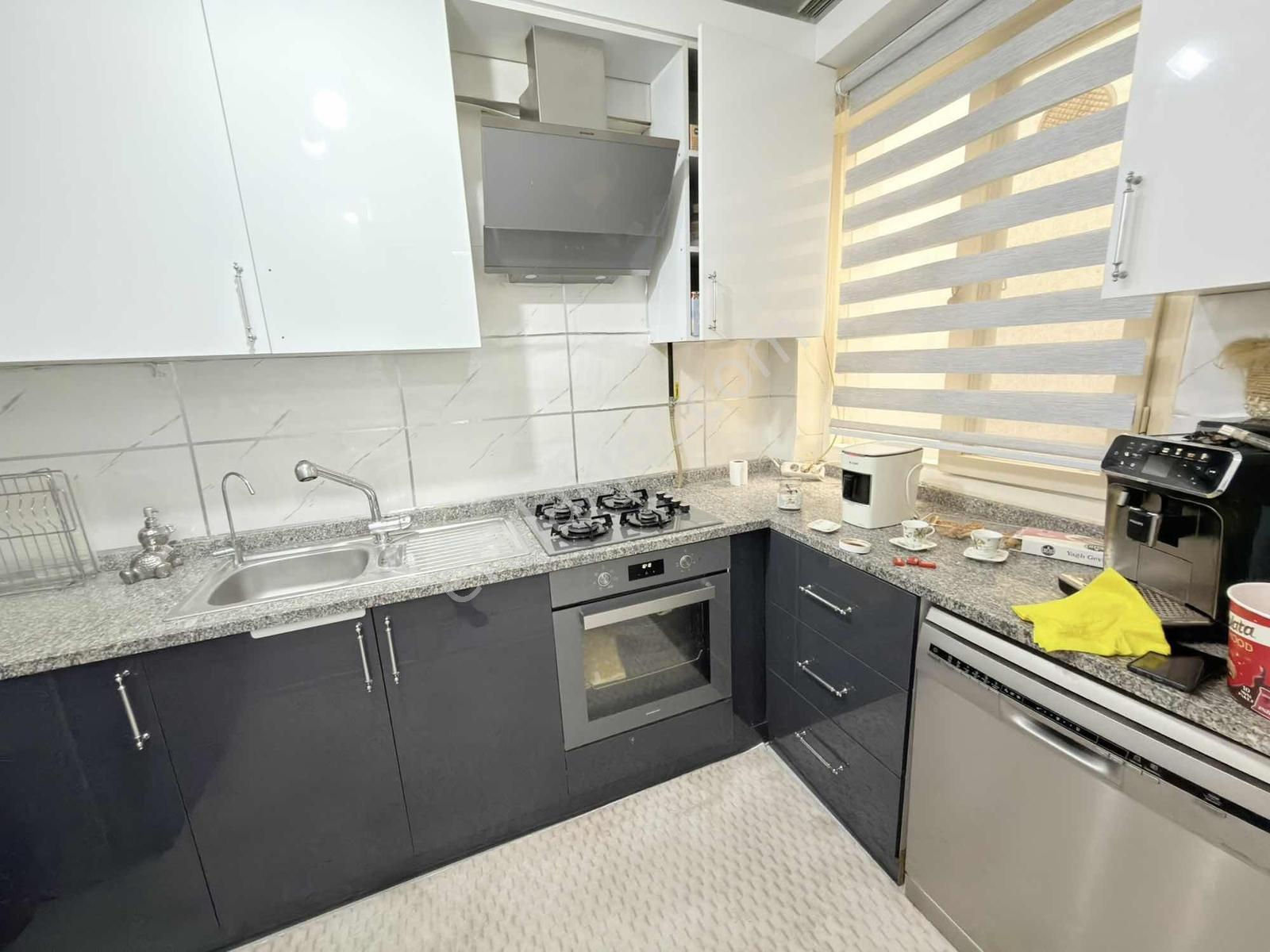 Buca Menderes Caddesi Üzeri 2+1 Lüx Ara Kat Çift Cephe Daire — fotoğraf 9