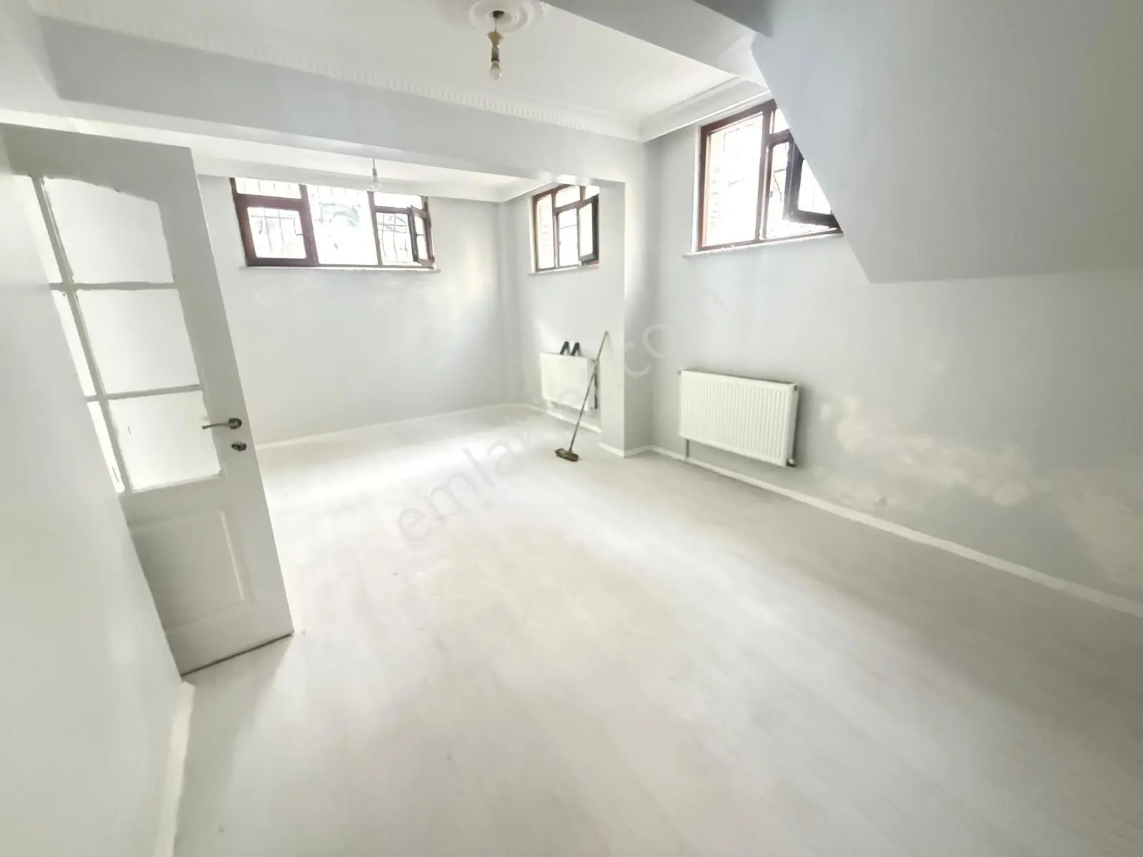 Pusula İnş'tan Cebeci Mah 1+1 70m2 Satılık Bahçe Katı — fotoğraf 2