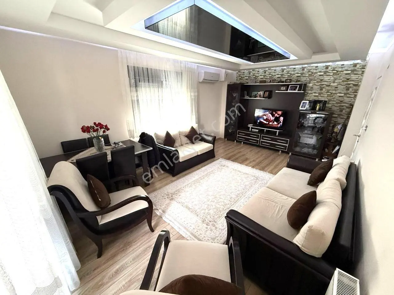 𝄞melodi'den Özellikle Akçay Merkez'de Ultralux Ev Arayanlara Ebv Banyolu Ön Cephe Arakat 2+1 Daire — fotoğraf 3