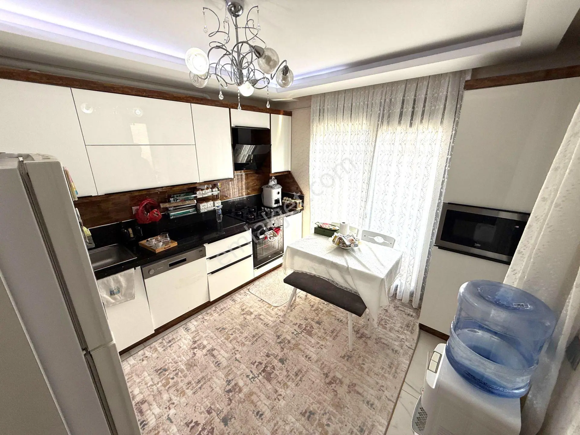 𝄞melodi'den Özellikle Akçay Merkez'de Ultralux Ev Arayanlara Ebv Banyolu Ön Cephe Arakat 2+1 Daire — fotoğraf 5
