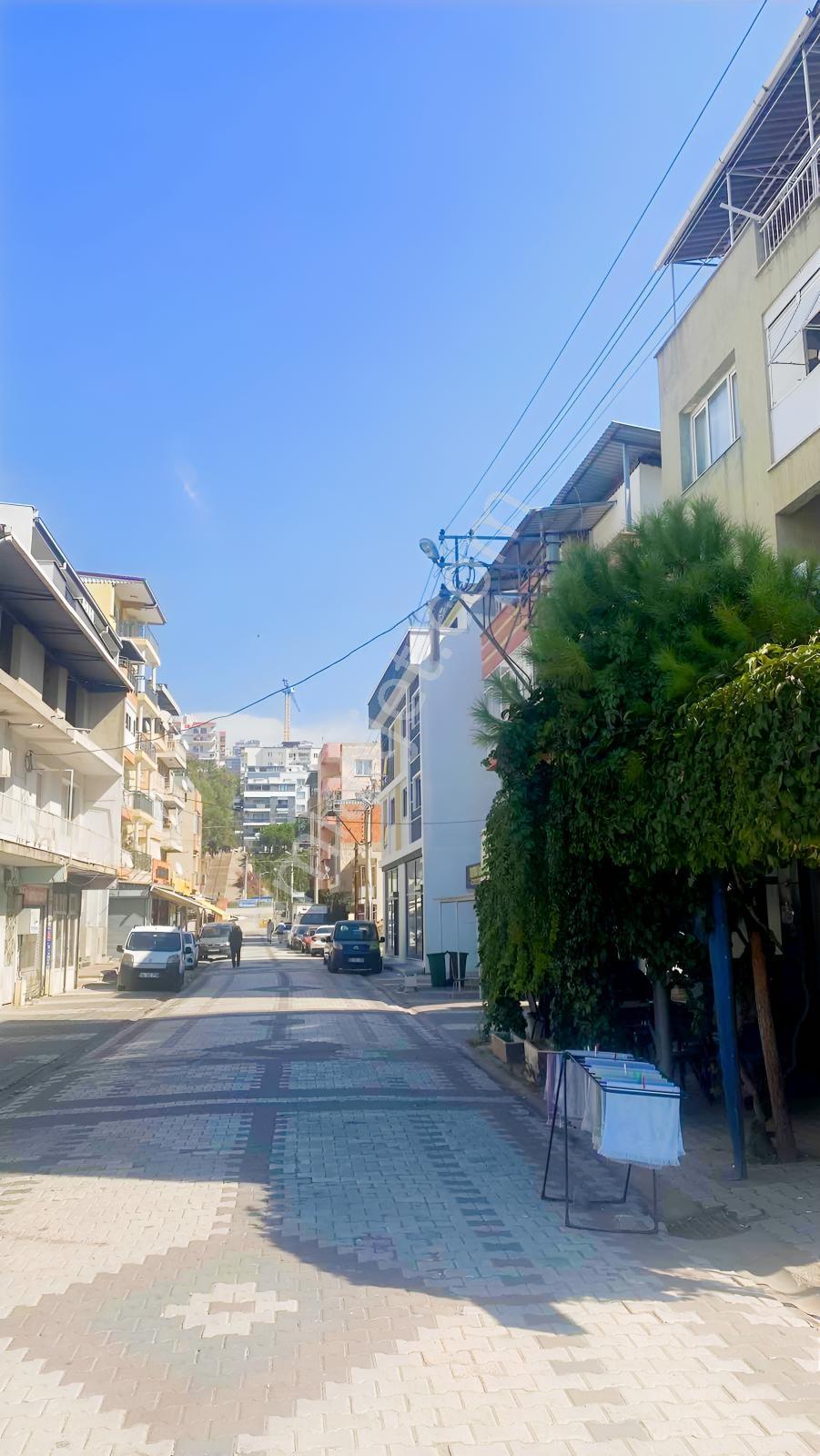 Küçük Çiğli Fırsat Lokasyon 3+1 Satılık Daire — fotoğraf 4