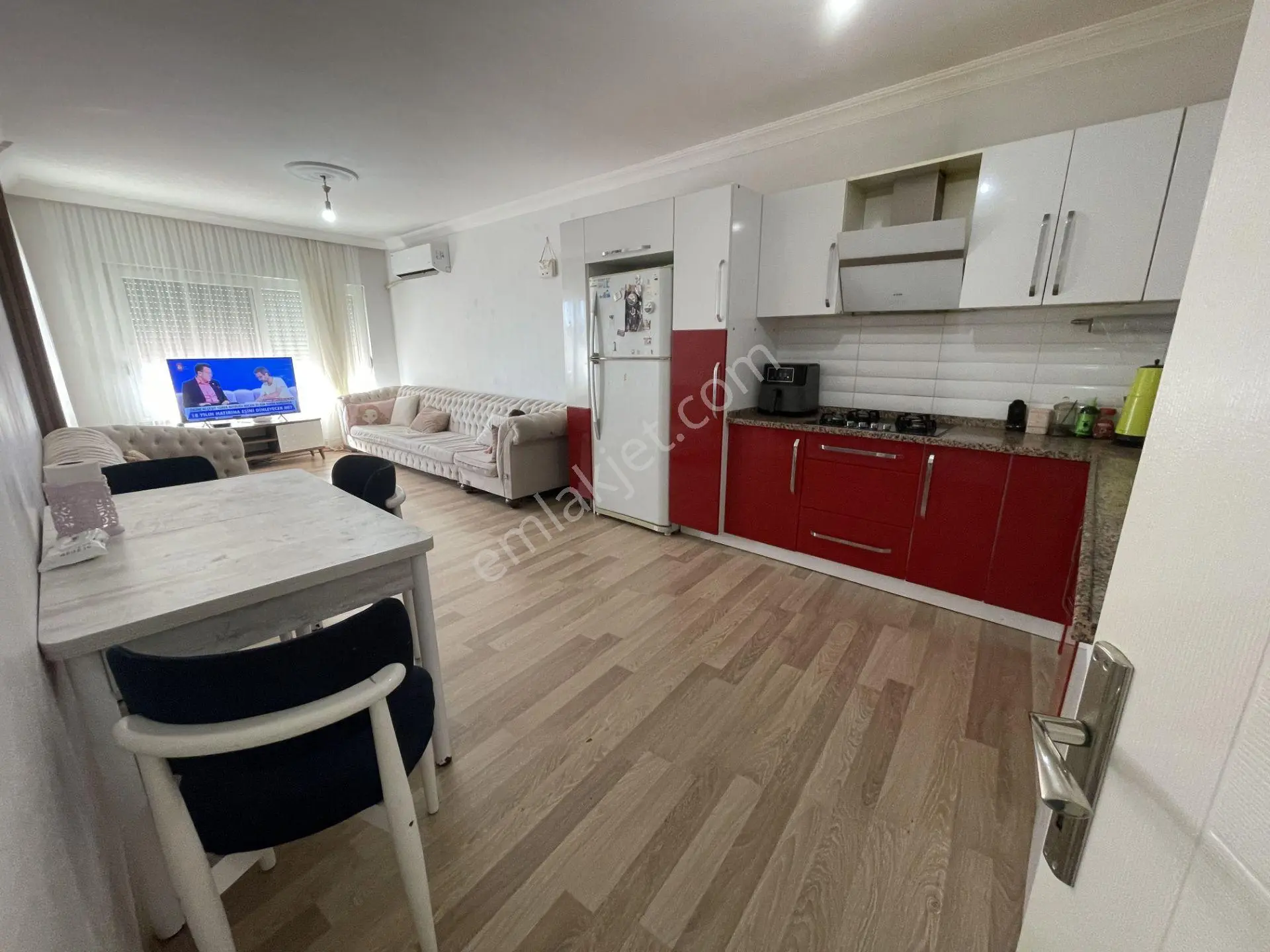 Didim Otogar Mevkisinde Eşyalı Ara Kat Ön Cephe 2+1 Daire — fotoğraf 9