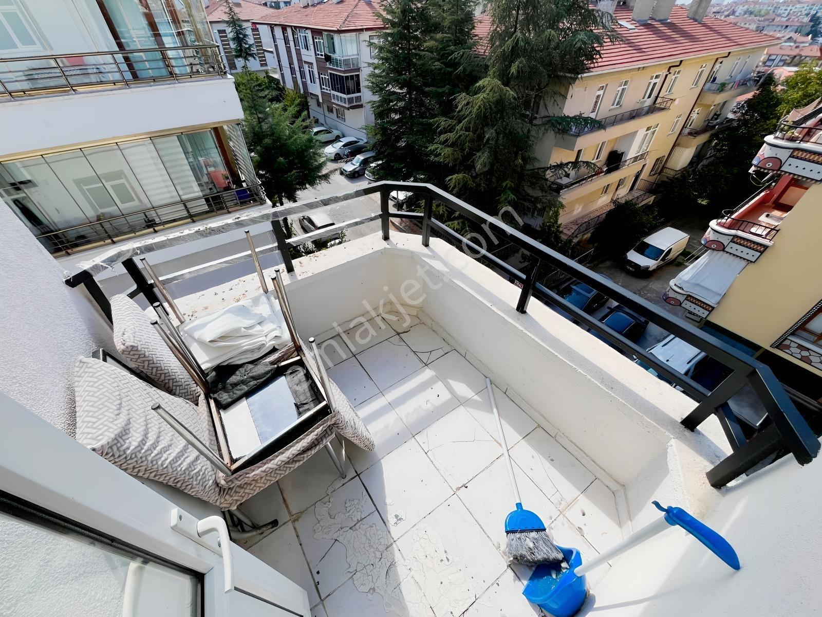 İncirli'de Merkezi Konumda, Gün Boyu Güneş Alan 4+1 Ferah Dublks — fotoğraf 24