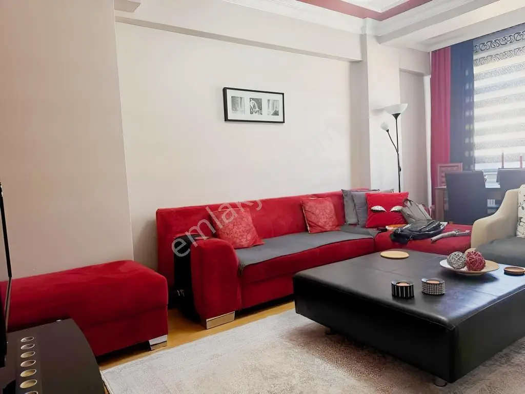 Esenlerde 3+1 | 120 M² Brüt | Balkonlu | Krediye Uygun — fotoğraf 2