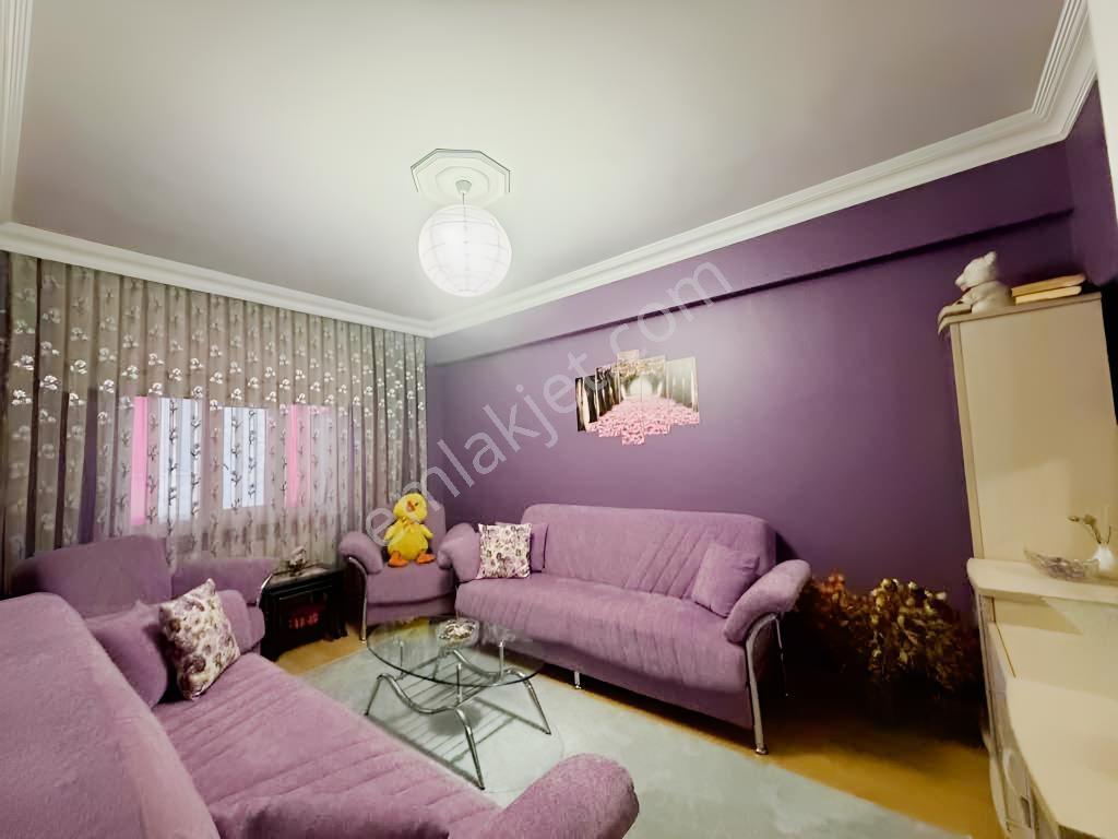 Esenlerde 3+1 | 120 M² Brüt | Balkonlu | Krediye Uygun — fotoğraf 11