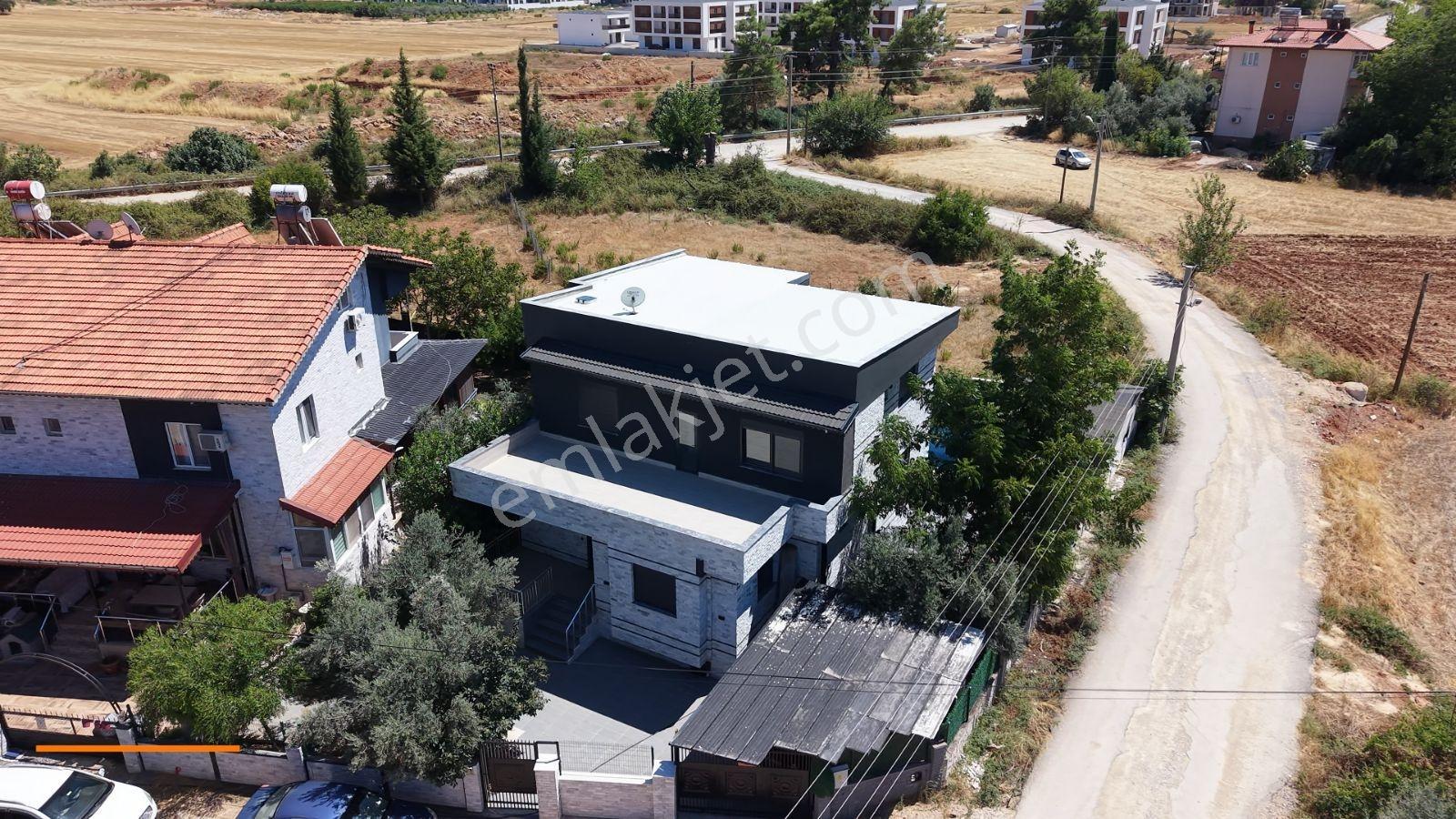 Çok Özenerek İnşa Edilmiş Villamız Satışta! — fotoğraf 3