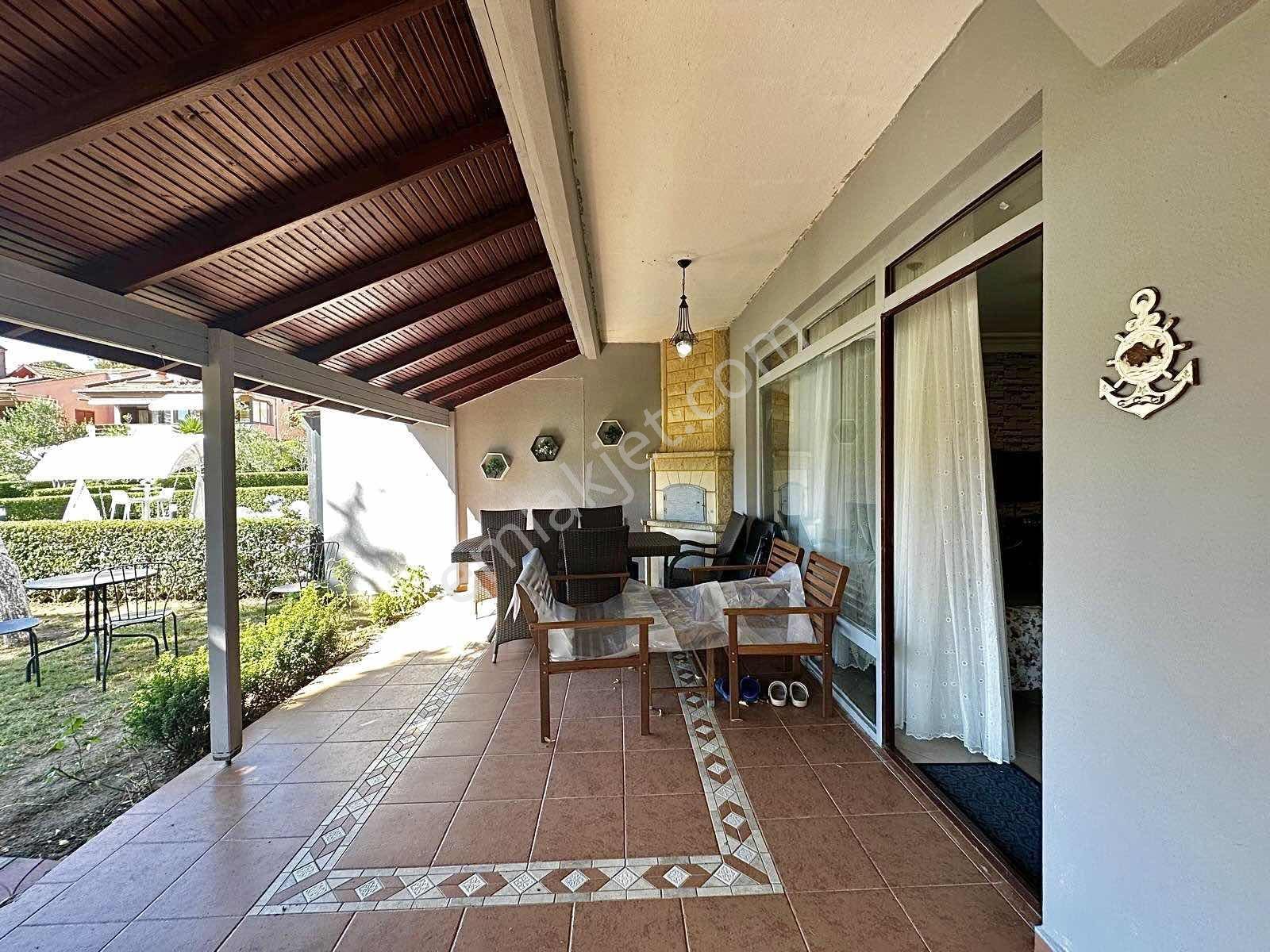 Kartallar - Plaja Sıfır Havuzlu Site İçerisinde 4+1 Villa!! — fotoğraf 8