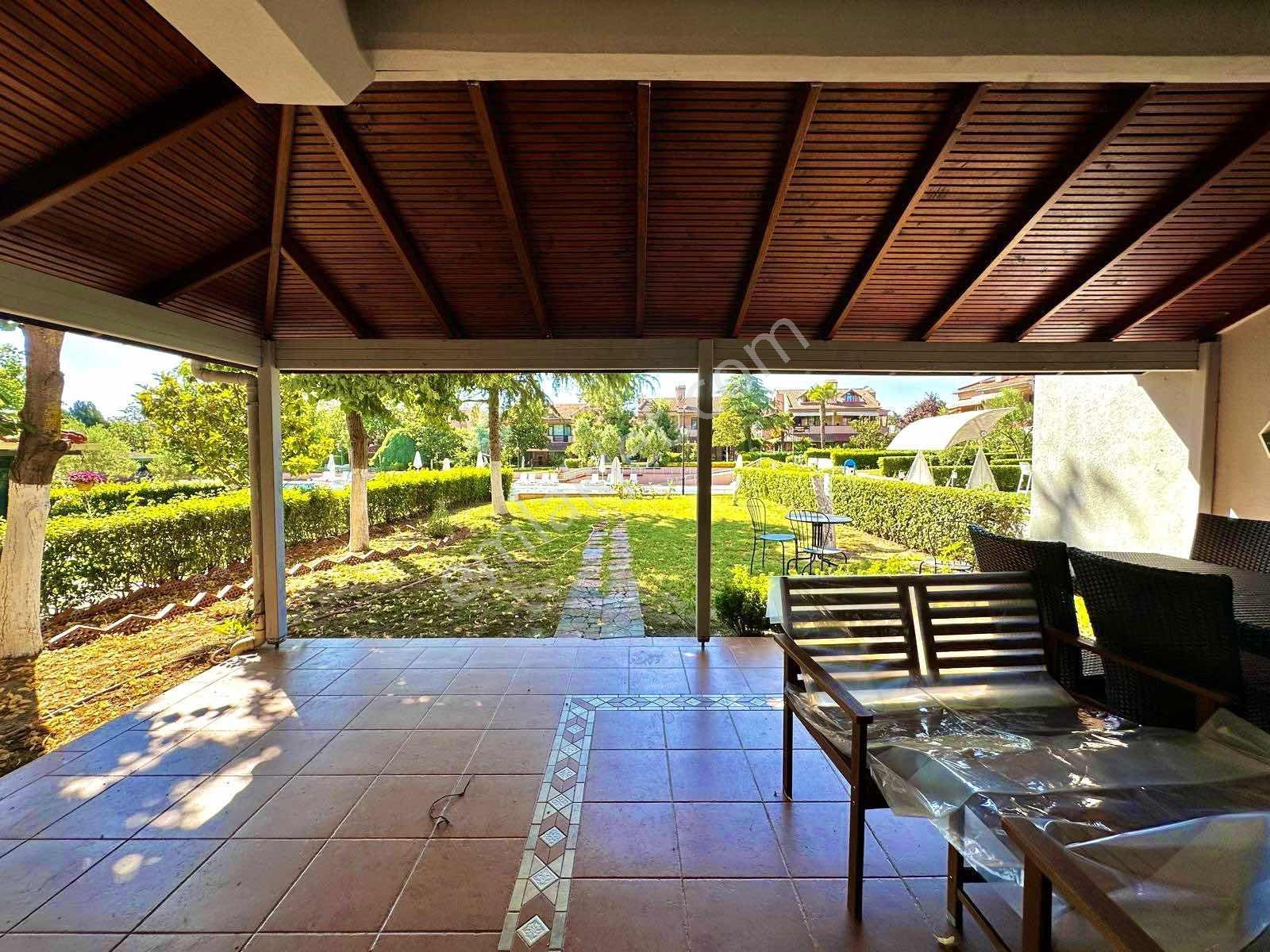 Kartallar - Plaja Sıfır Havuzlu Site İçerisinde 4+1 Villa!! — fotoğraf 9