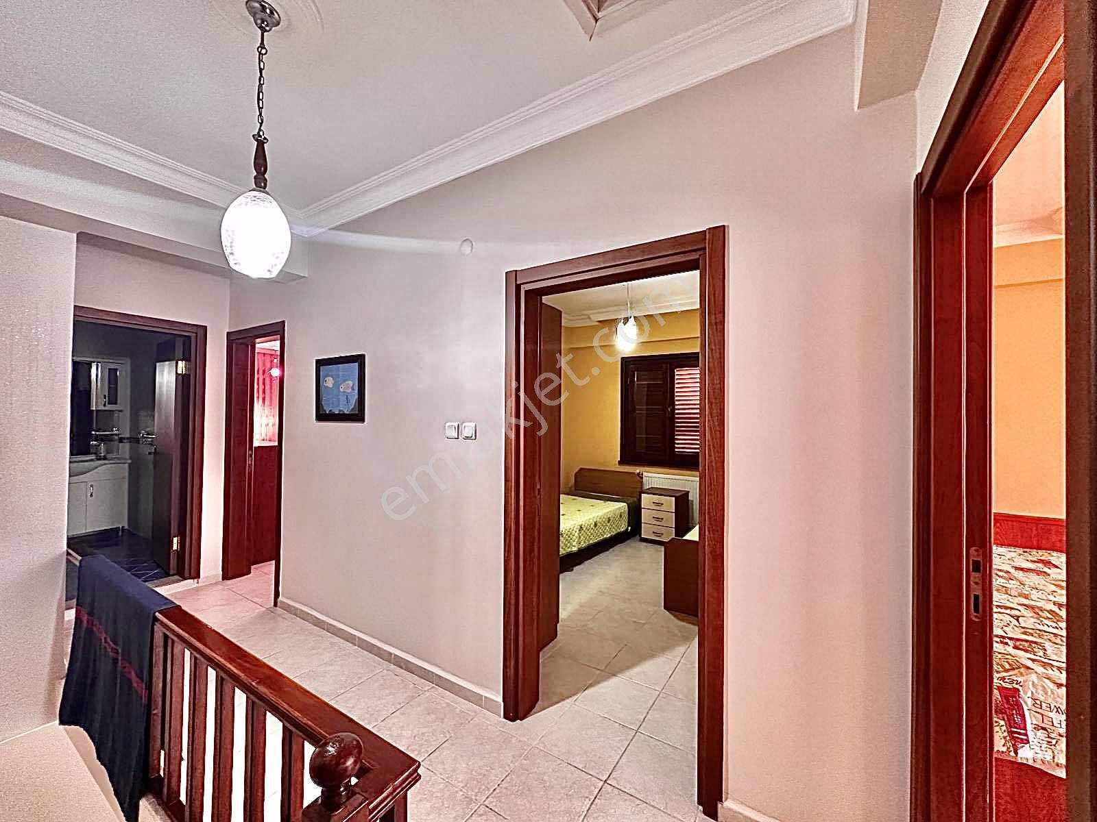 Kartallar - Plaja Sıfır Havuzlu Site İçerisinde 4+1 Villa!! — fotoğraf 23