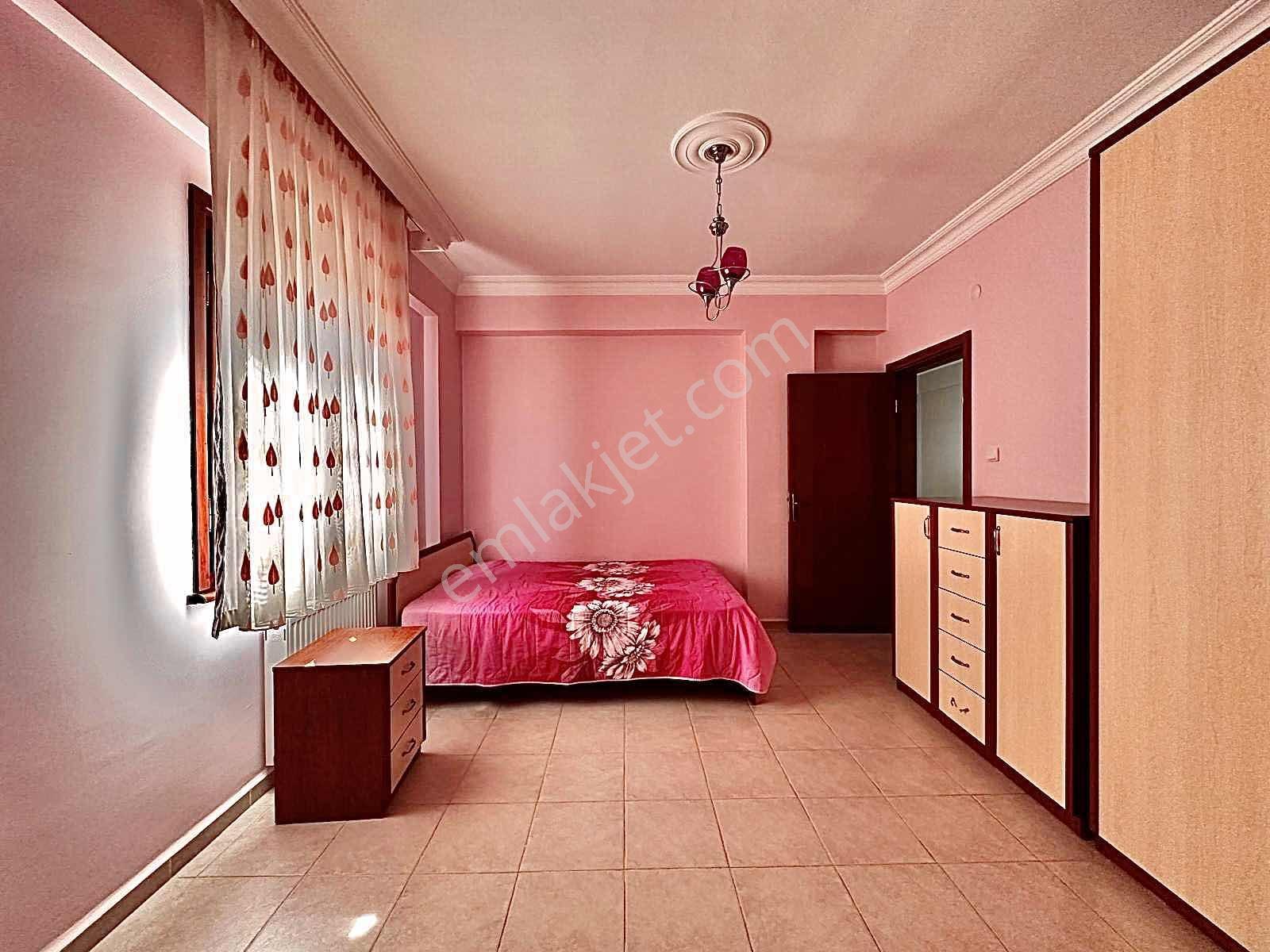 Kartallar - Plaja Sıfır Havuzlu Site İçerisinde 4+1 Villa!! — fotoğraf 24
