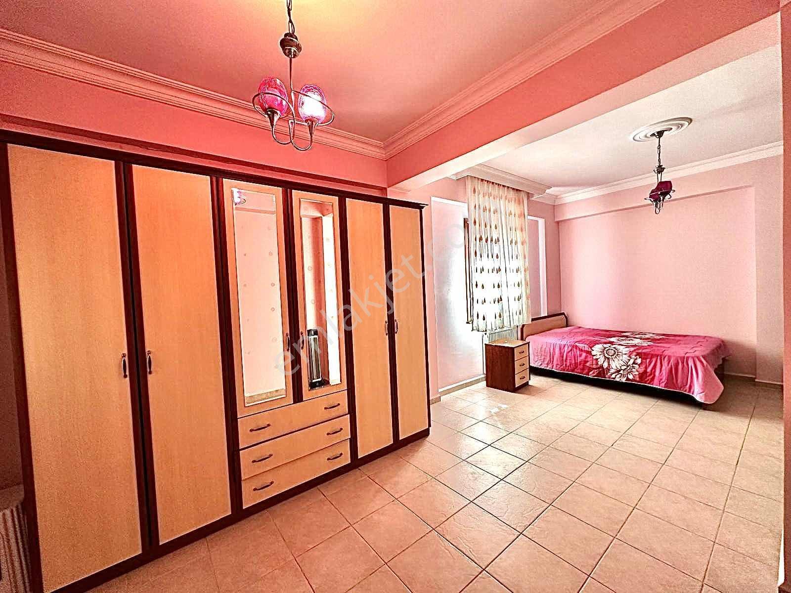 Kartallar - Plaja Sıfır Havuzlu Site İçerisinde 4+1 Villa!! — fotoğraf 26