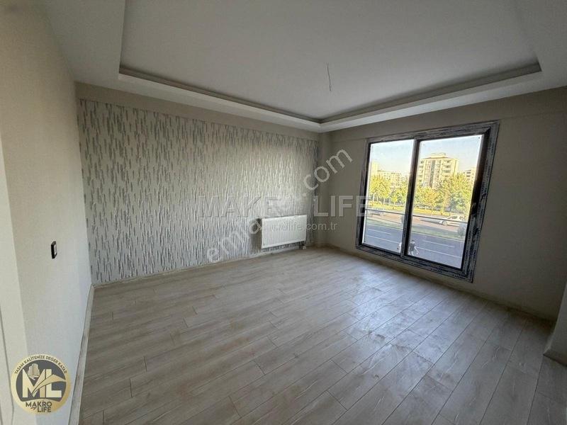 Bağcılar Millet Bahçesi Karşısında Enç Kalitesi İle 2,5+1 Sıfır — fotoğraf 4