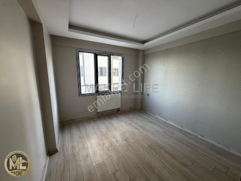 Bağcılar Millet Bahçesi Karşısında Enç Kalitesi İle 2,5+1 Sıfır — fotoğraf 5