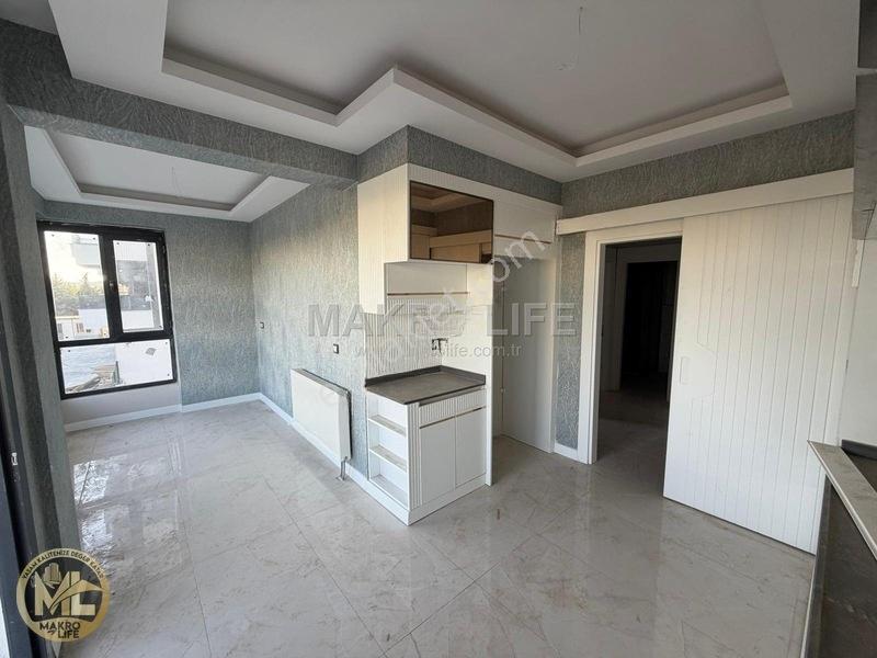 Bağcılar Millet Bahçesi Karşısında Enç Kalitesi İle 2,5+1 Sıfır — fotoğraf 7