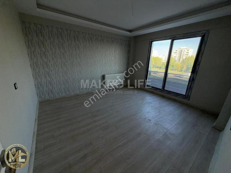 Bağcılar Millet Bahçesi Karşısında Enç Kalitesi İle 2,5+1 Sıfır — fotoğraf 9