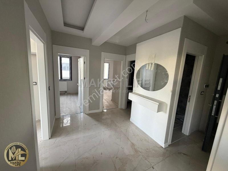 Bağcılar Millet Bahçesi Karşısında Enç Kalitesi İle 2,5+1 Sıfır — fotoğraf 15