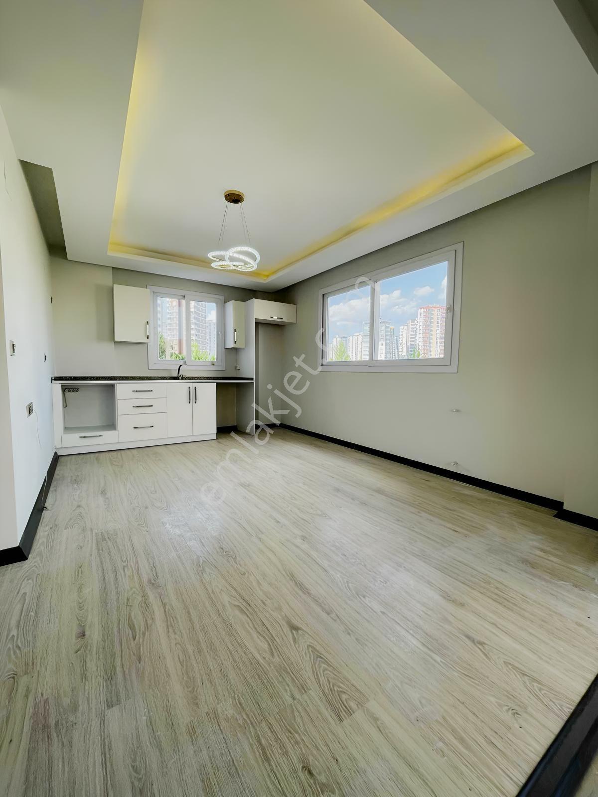Çarkıparede~1+1~sınırsız~kredi~cam~balkon~3~cepheli~geniş~oturum — fotoğraf 2