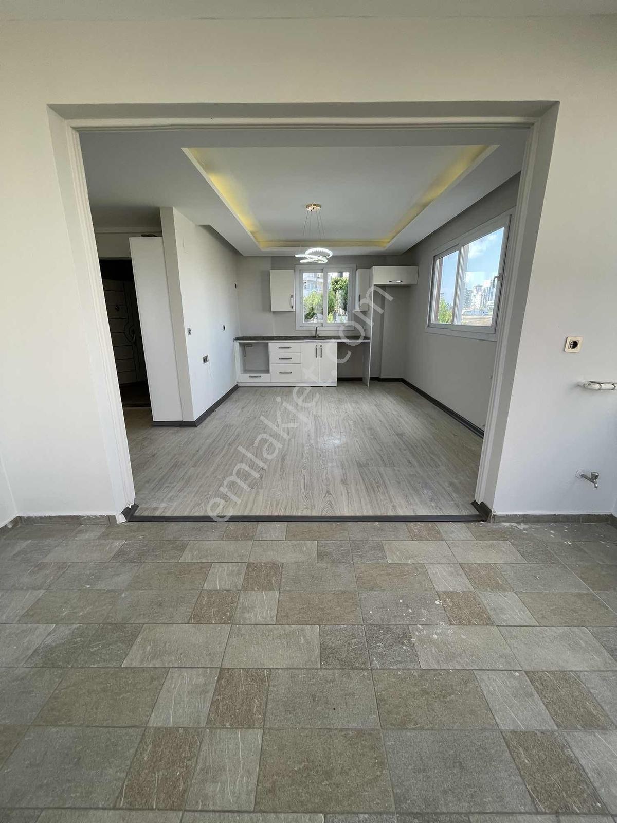 Çarkıparede~1+1~sınırsız~kredi~cam~balkon~3~cepheli~geniş~oturum — fotoğraf 5