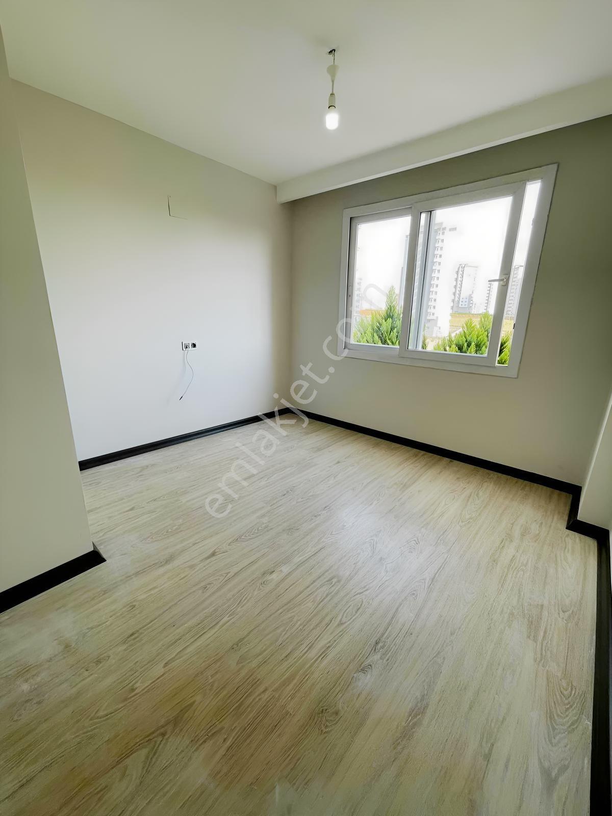 Çarkıparede~1+1~sınırsız~kredi~cam~balkon~3~cepheli~geniş~oturum — fotoğraf 8