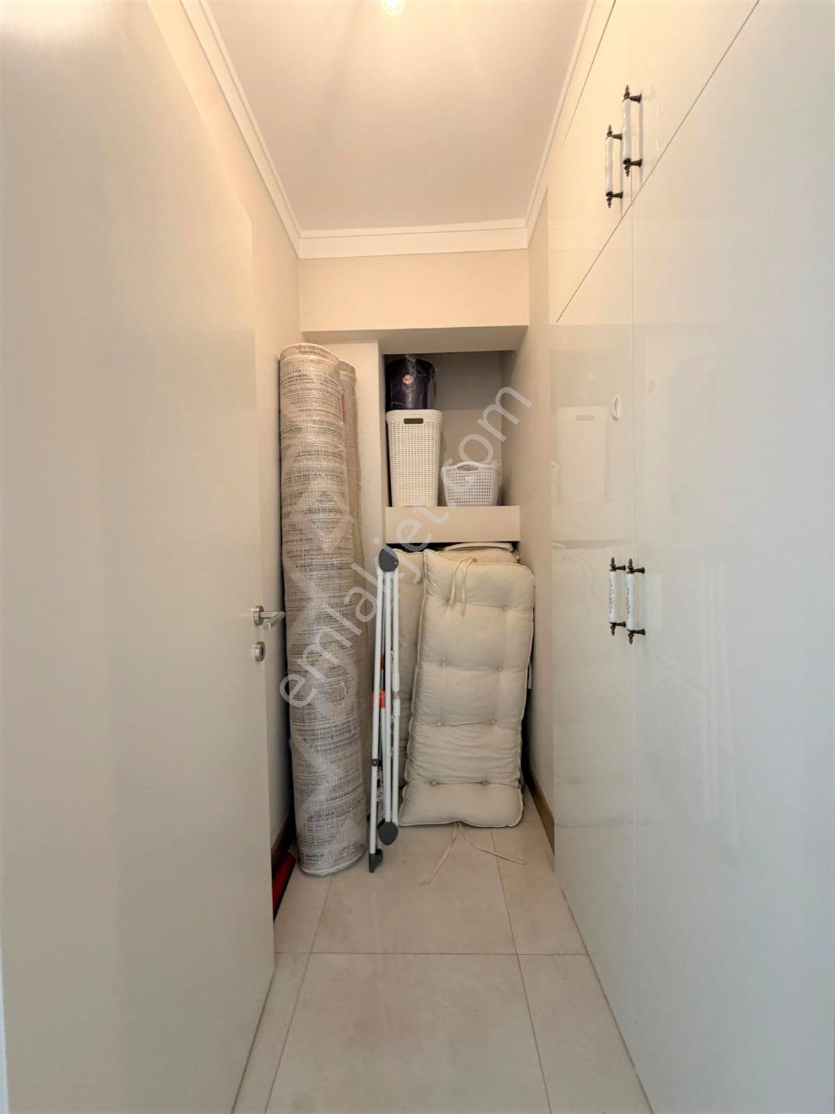 Cennet Koruda Yüksek Kat Göl Manzaralı 3+1 Satılık Daire — fotoğraf 15