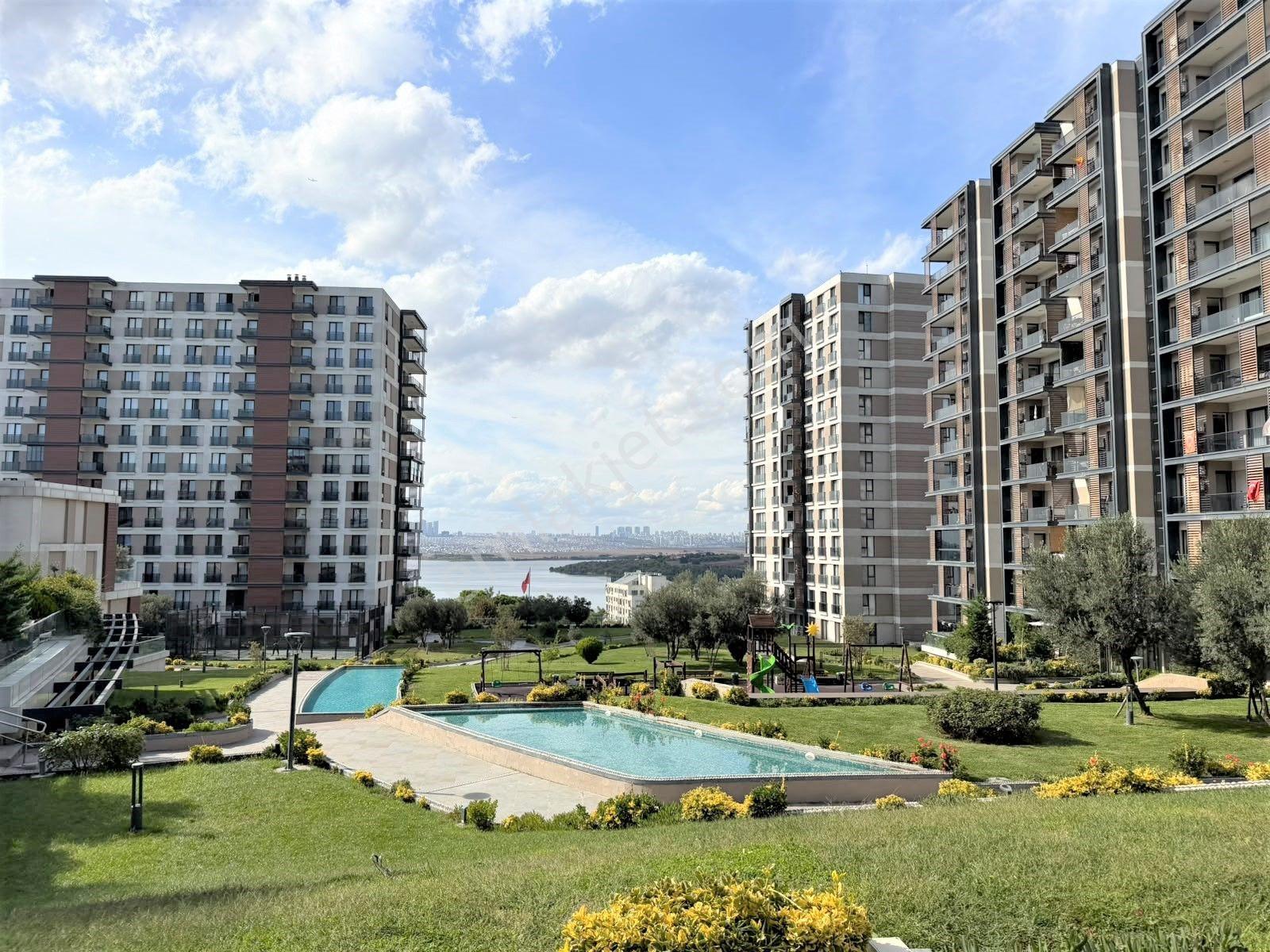 Cennet Koruda Yüksek Kat Göl Manzaralı 3+1 Satılık Daire — fotoğraf 19