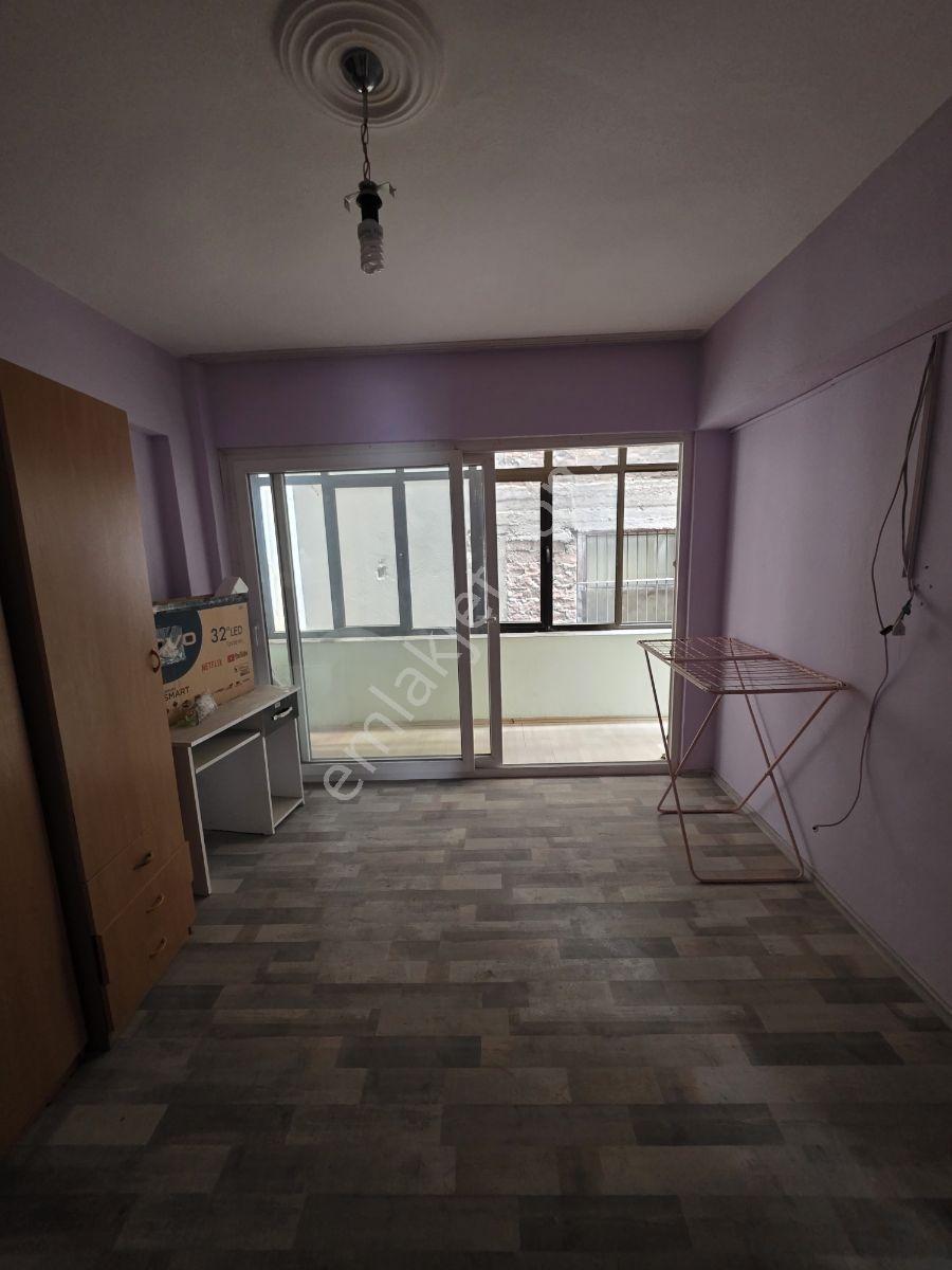 Konut Emlaktan Sehrın Tam Merkezinde Satılık Daire — fotoğraf 9