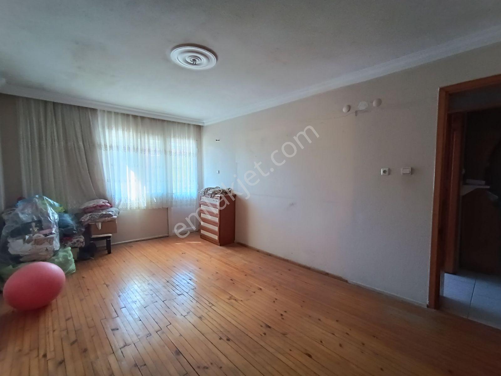 İzmir Bozyaka Umut Mahallesinde Komple Satılık Bina — fotoğraf 24