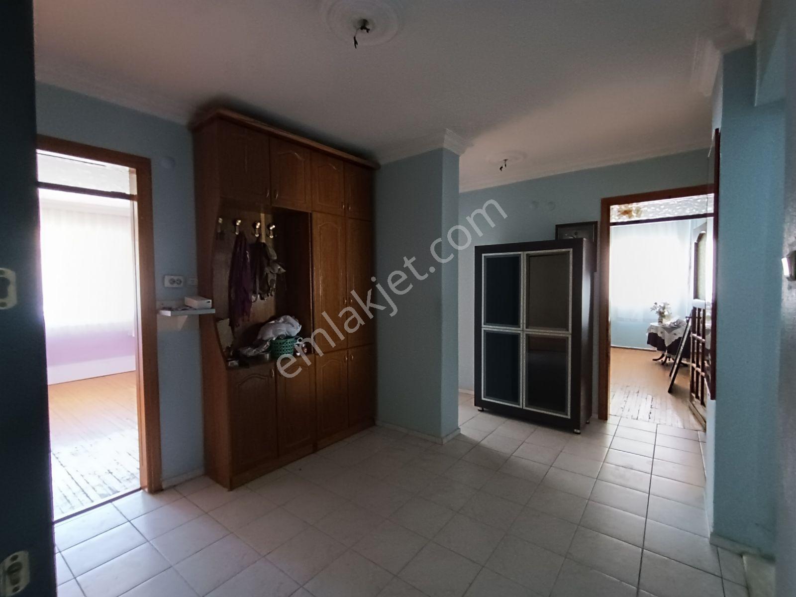 İzmir Bozyaka Umut Mahallesinde Komple Satılık Bina — fotoğraf 27