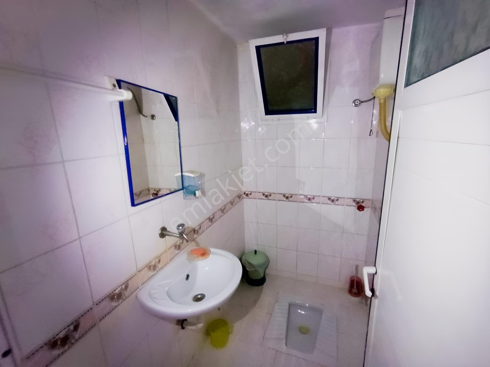İzmir Bozyaka Umut Mahallesinde Komple Satılık Bina — fotoğraf 28