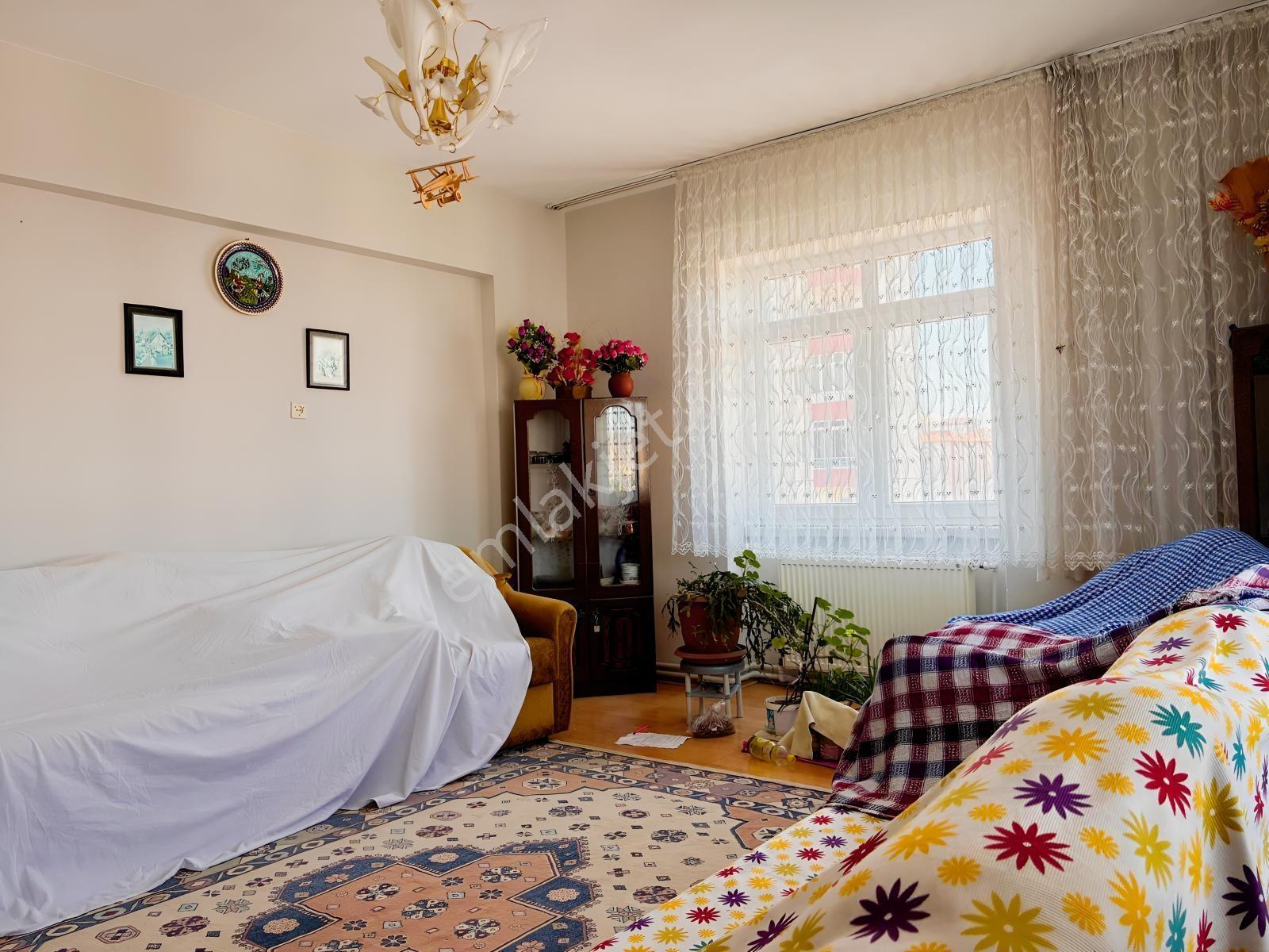 Belsin'de 3+1 Güney Cephe Daire — fotoğraf 18