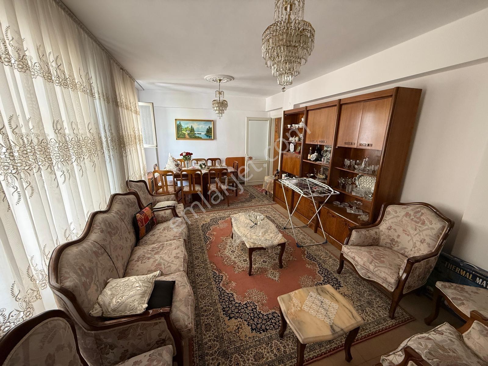 Konut Emlaktan Aydın Nazilli Kurtuluş Mh Satılık 3+1 Daire — fotoğraf 4
