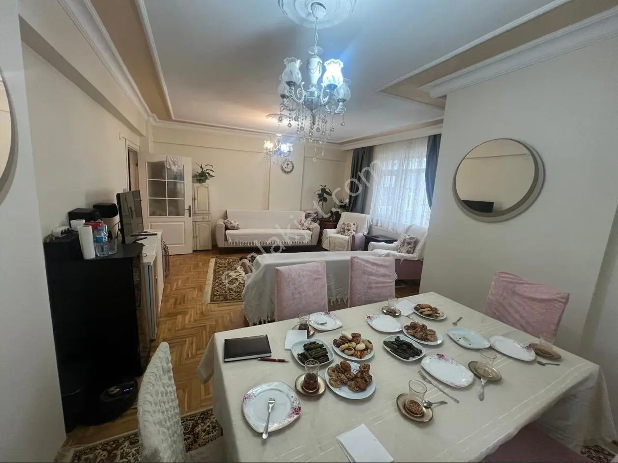 Başıbüyük Caddesi Paralelinde 3+1 Ara Katta Satılık Daire — fotoğraf 4