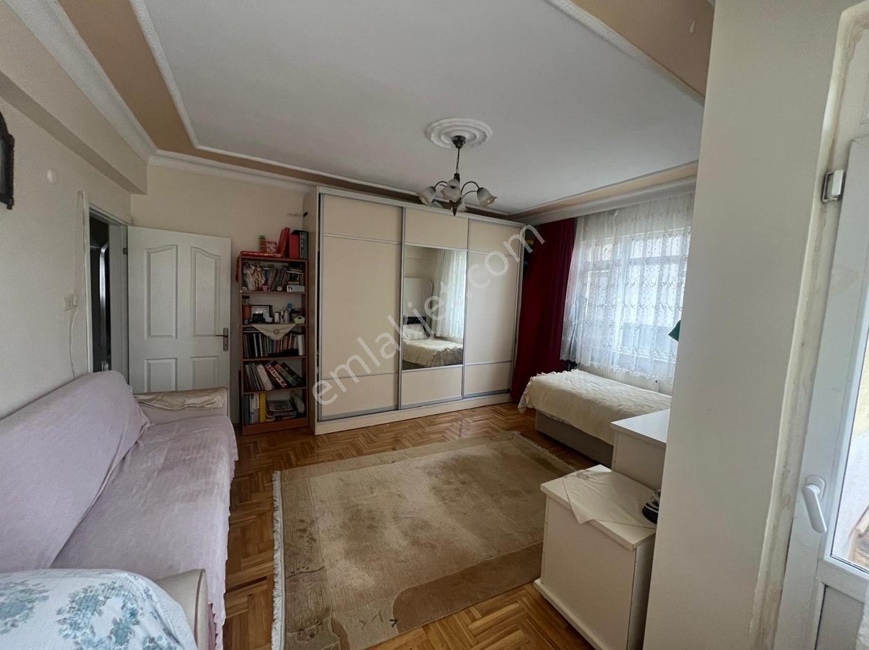 Başıbüyük Caddesi Paralelinde 3+1 Ara Katta Satılık Daire — fotoğraf 8